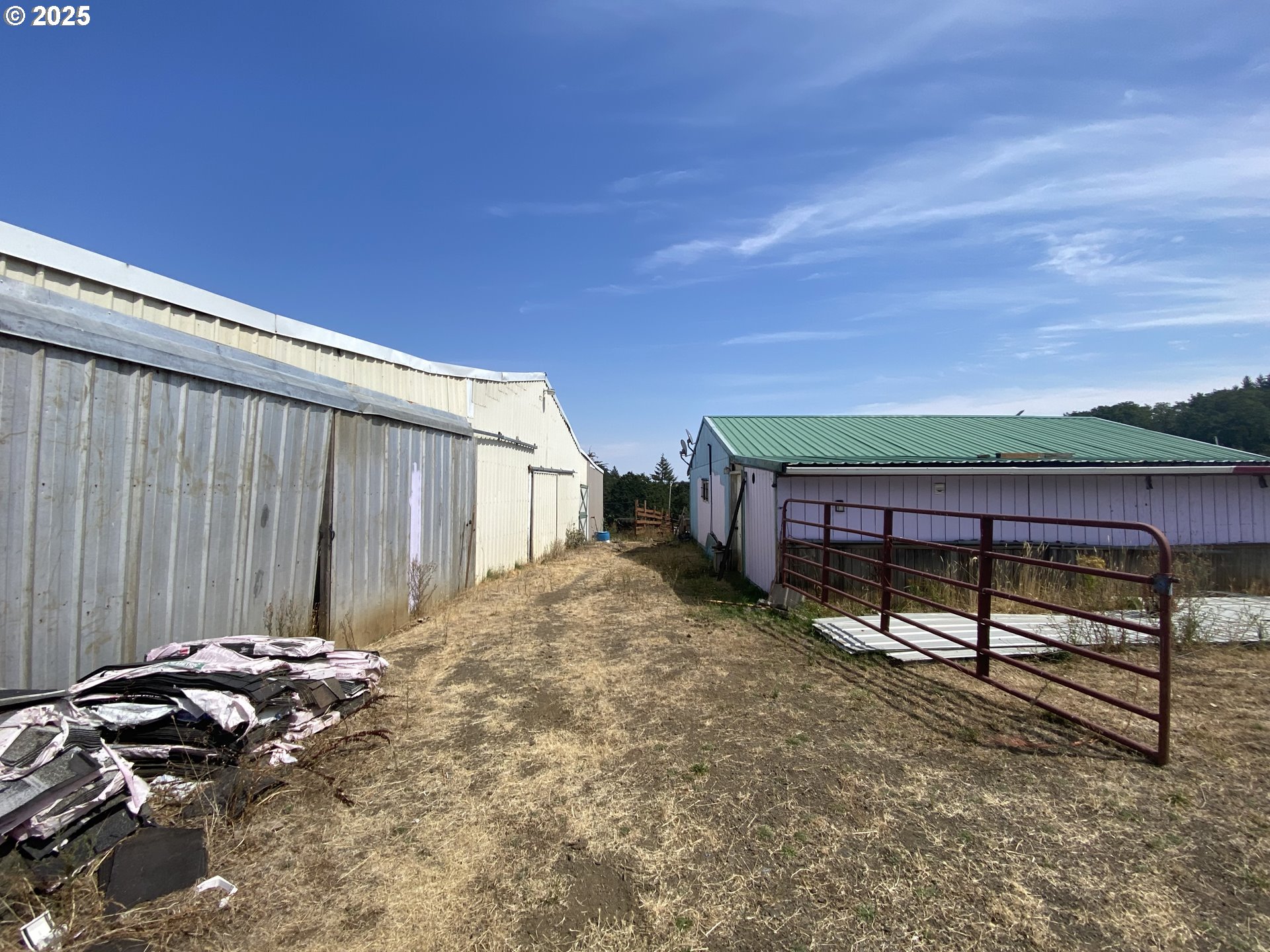 7555 Sawtell Rd Property Photo 19