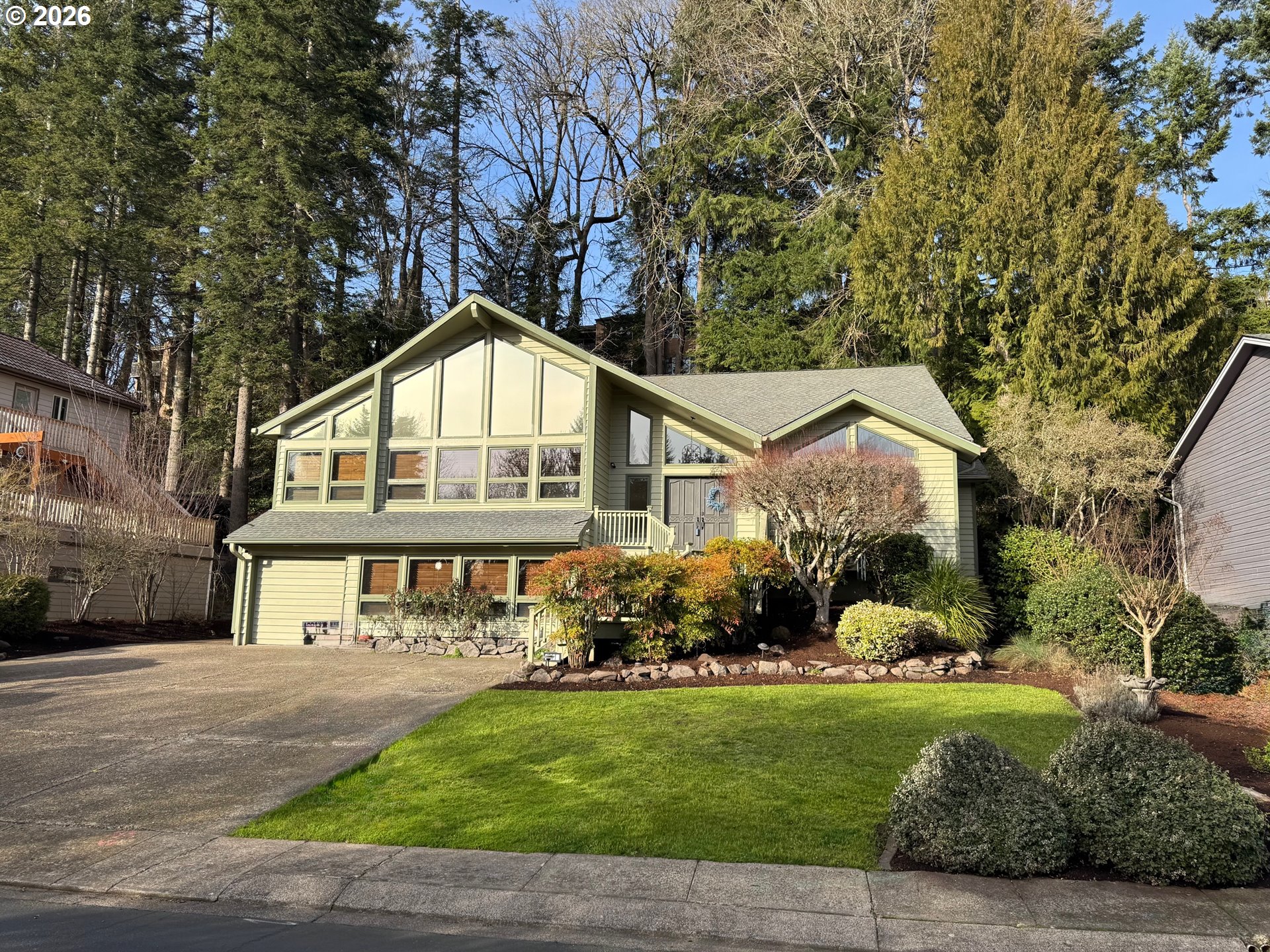 391 Mcnary Heights Dr N Property Photo 1
