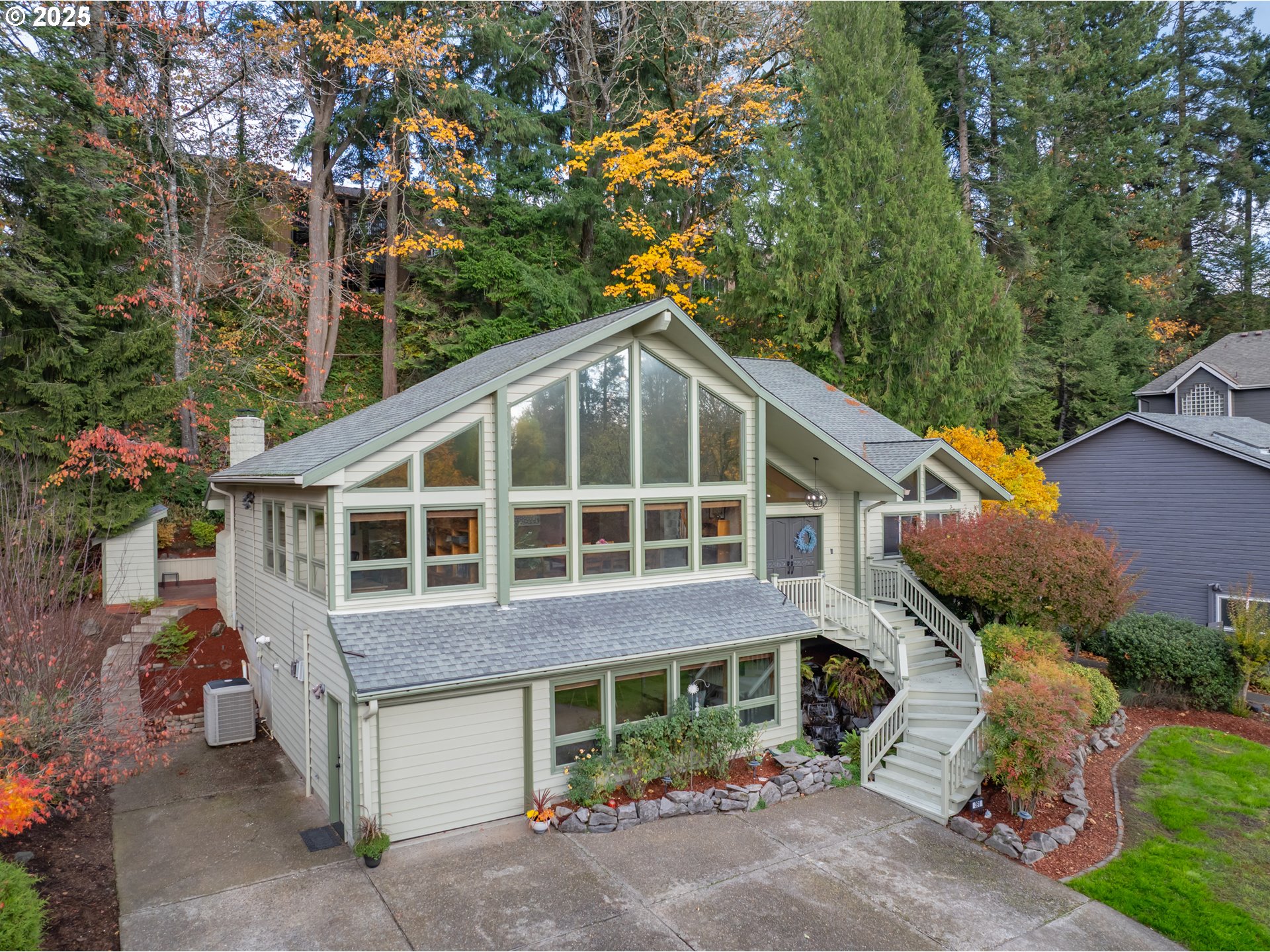 391 Mcnary Heights Dr N Property Photo 3