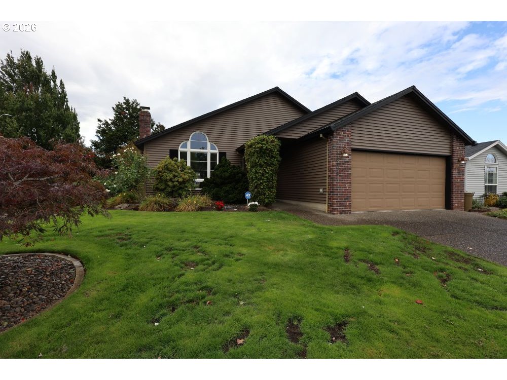 1609 NE 150TH AVE Property Photo 1
