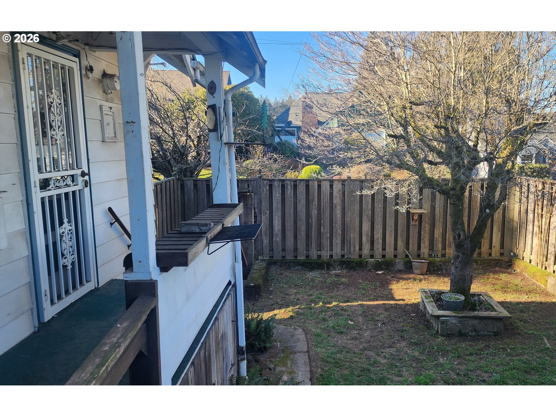 2605 Ne Jarrett St Property Photo 6