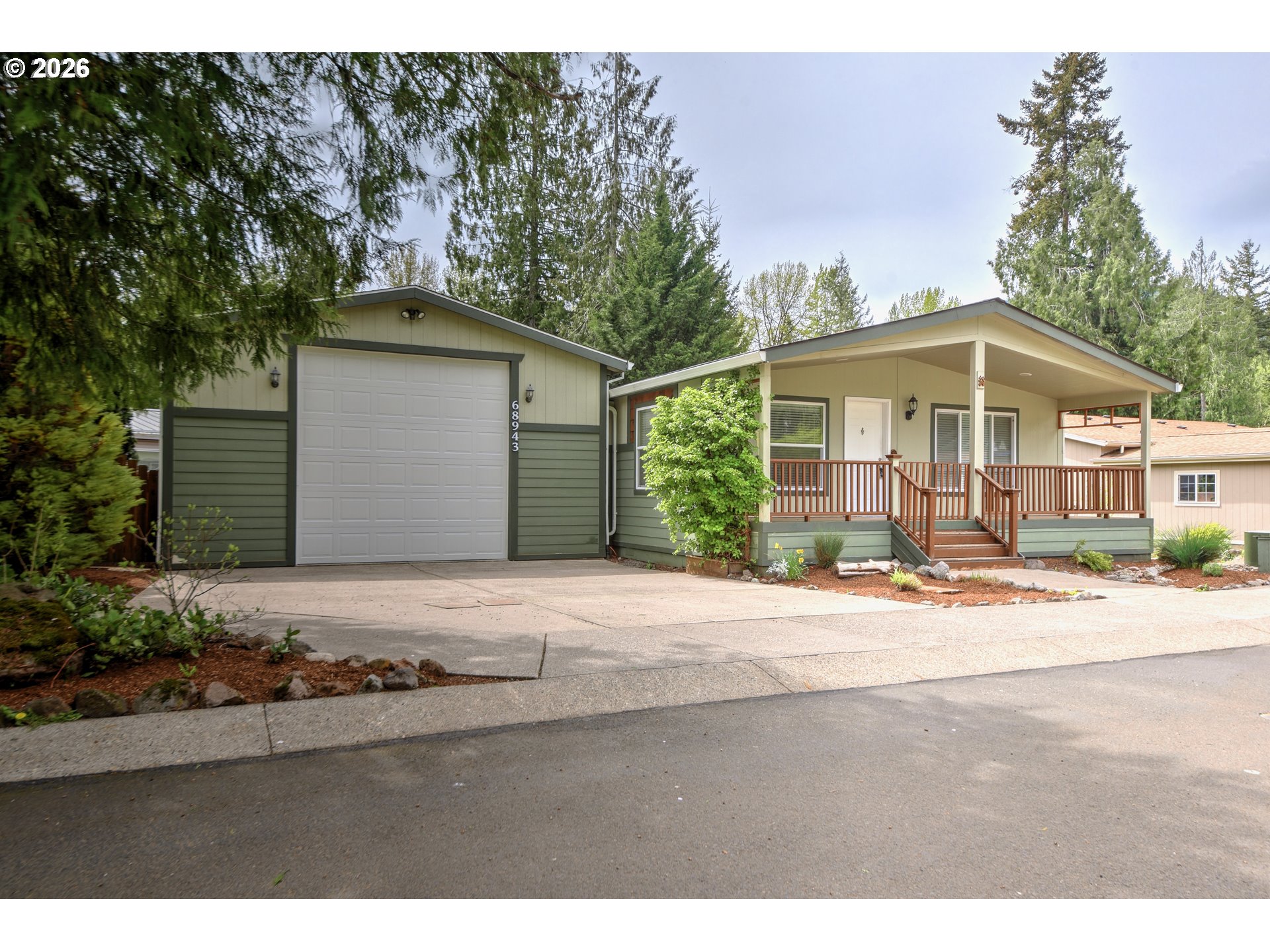 68943 E Cedar Hill Loop Property Photo 1