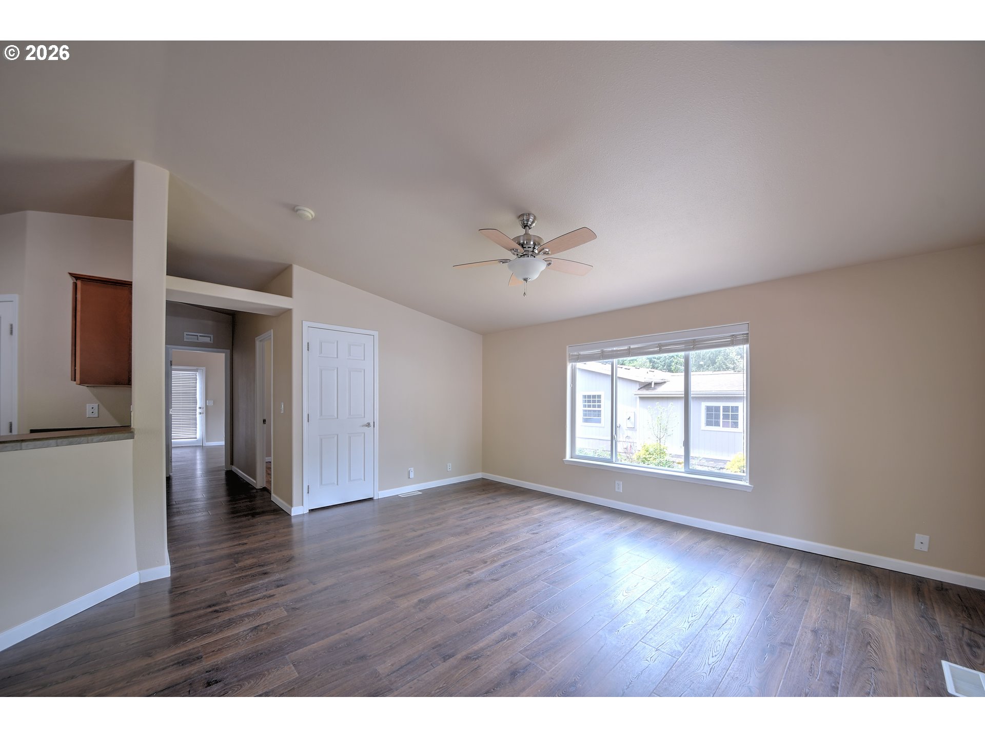 68943 E Cedar Hill Loop Property Photo 5