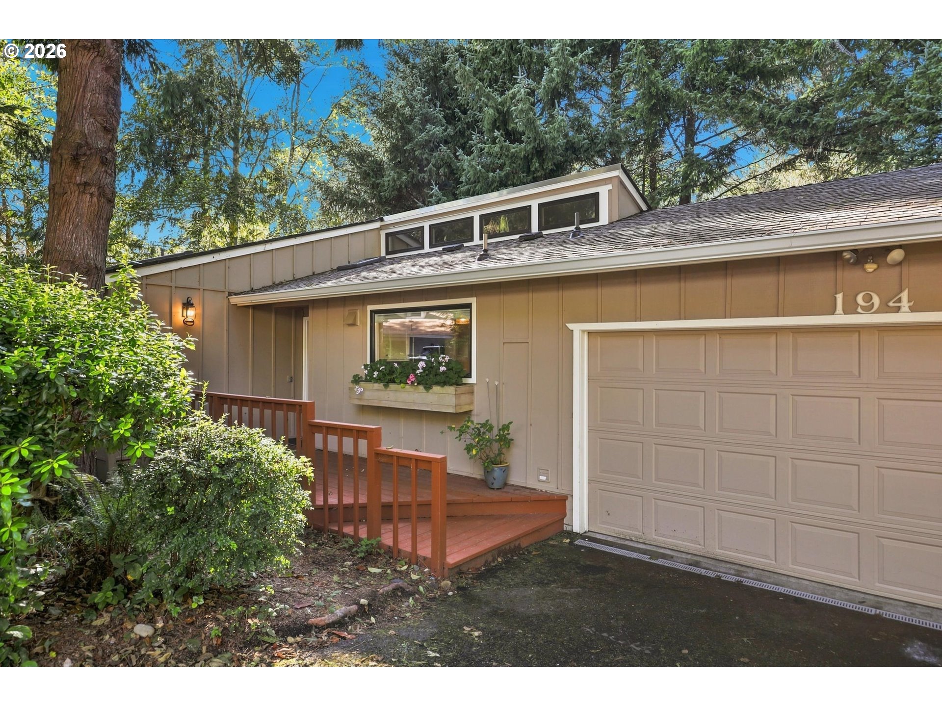 194 Sw The Pines Dr 194 Property Photo 1