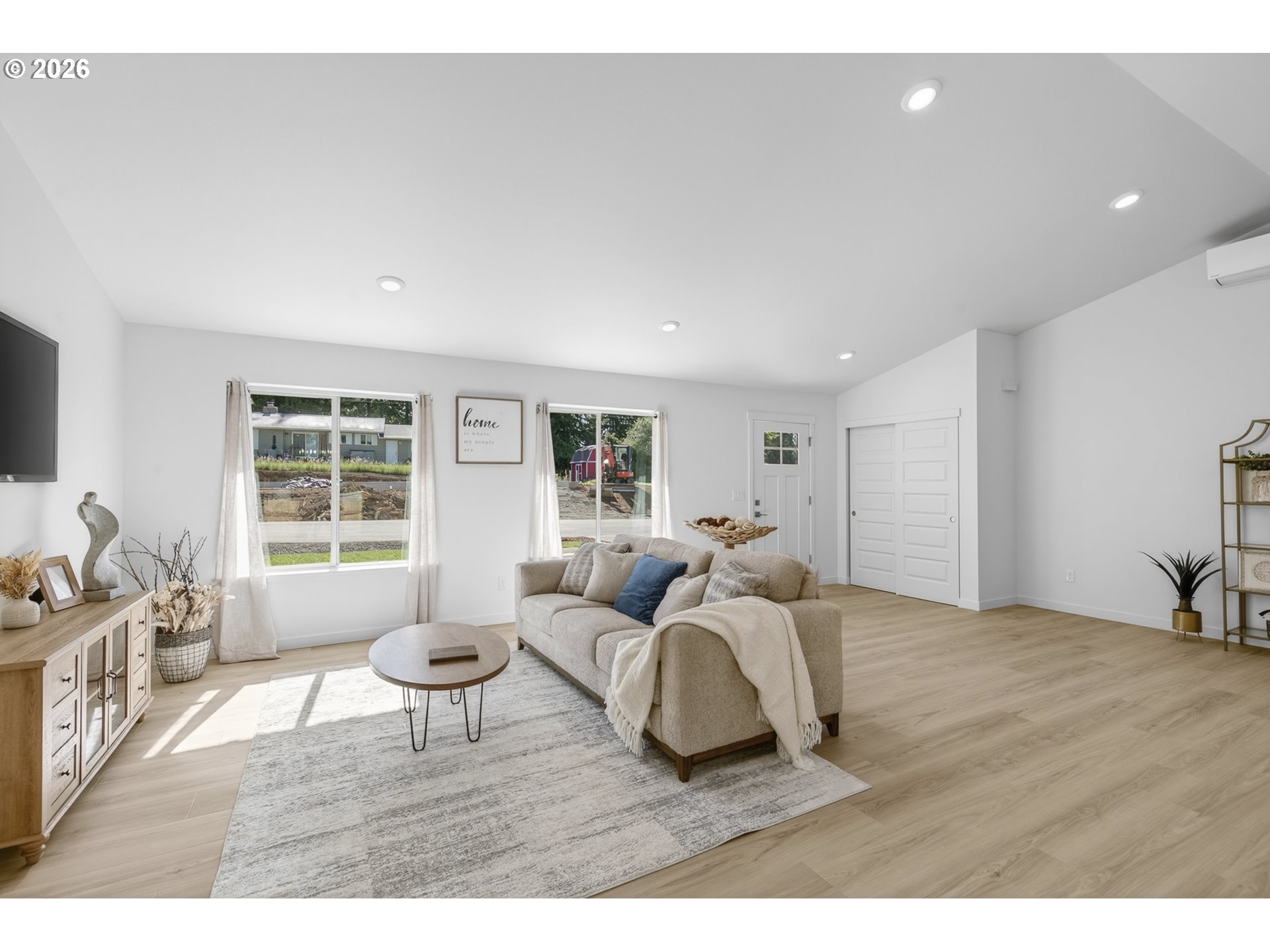 711 Endor Heights Ct Property Photo 6