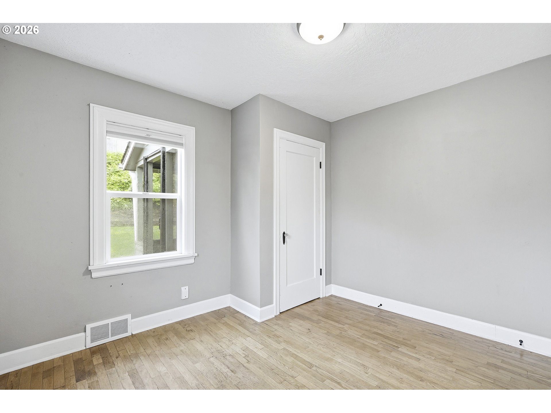 1102 Center St Property Photo 24