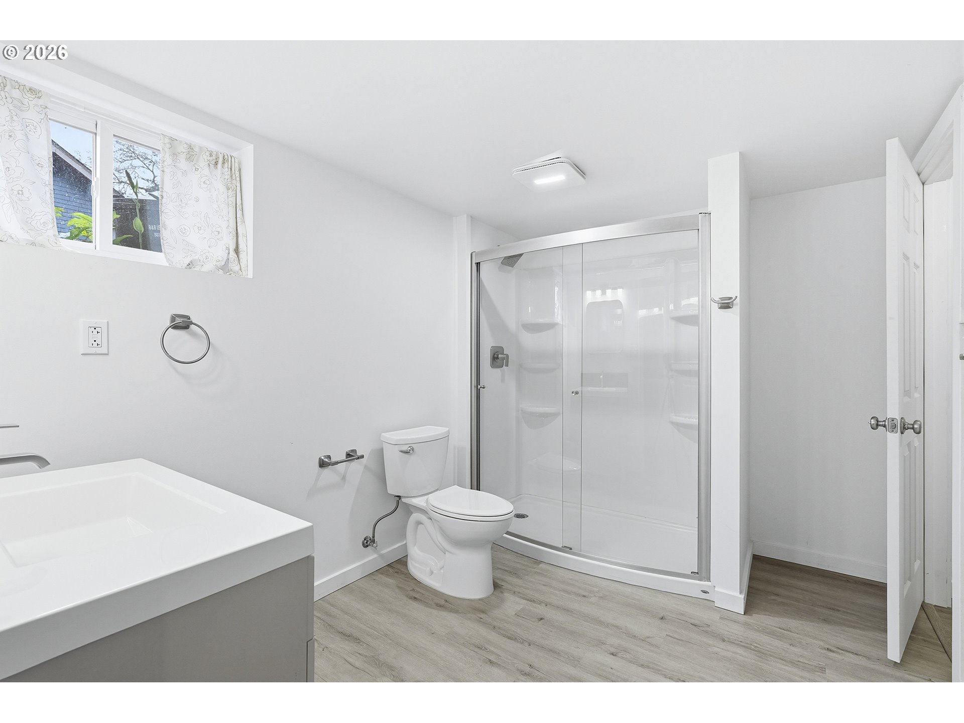 1102 Center St Property Photo 36