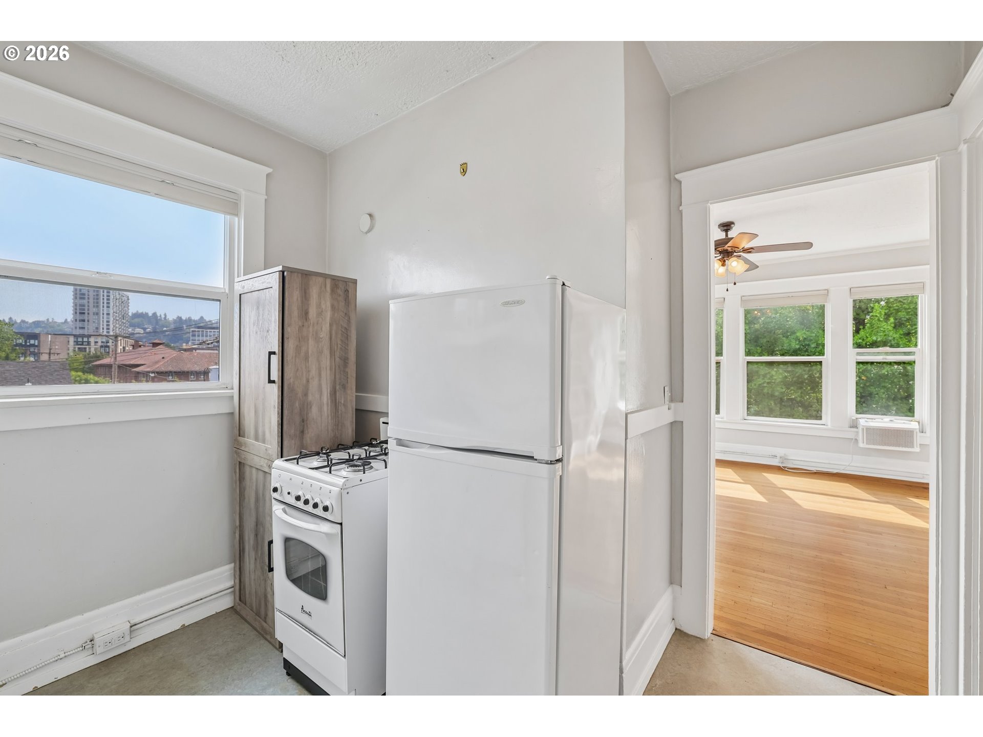 1631 Nw Everett St 406 Property Photo 12