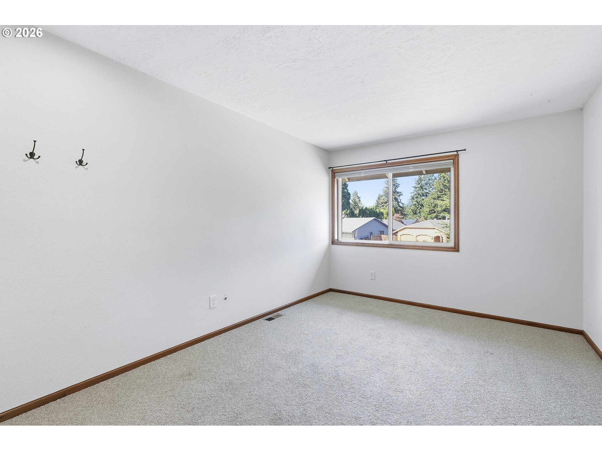 3702 Se Meier Ct Property Photo 33