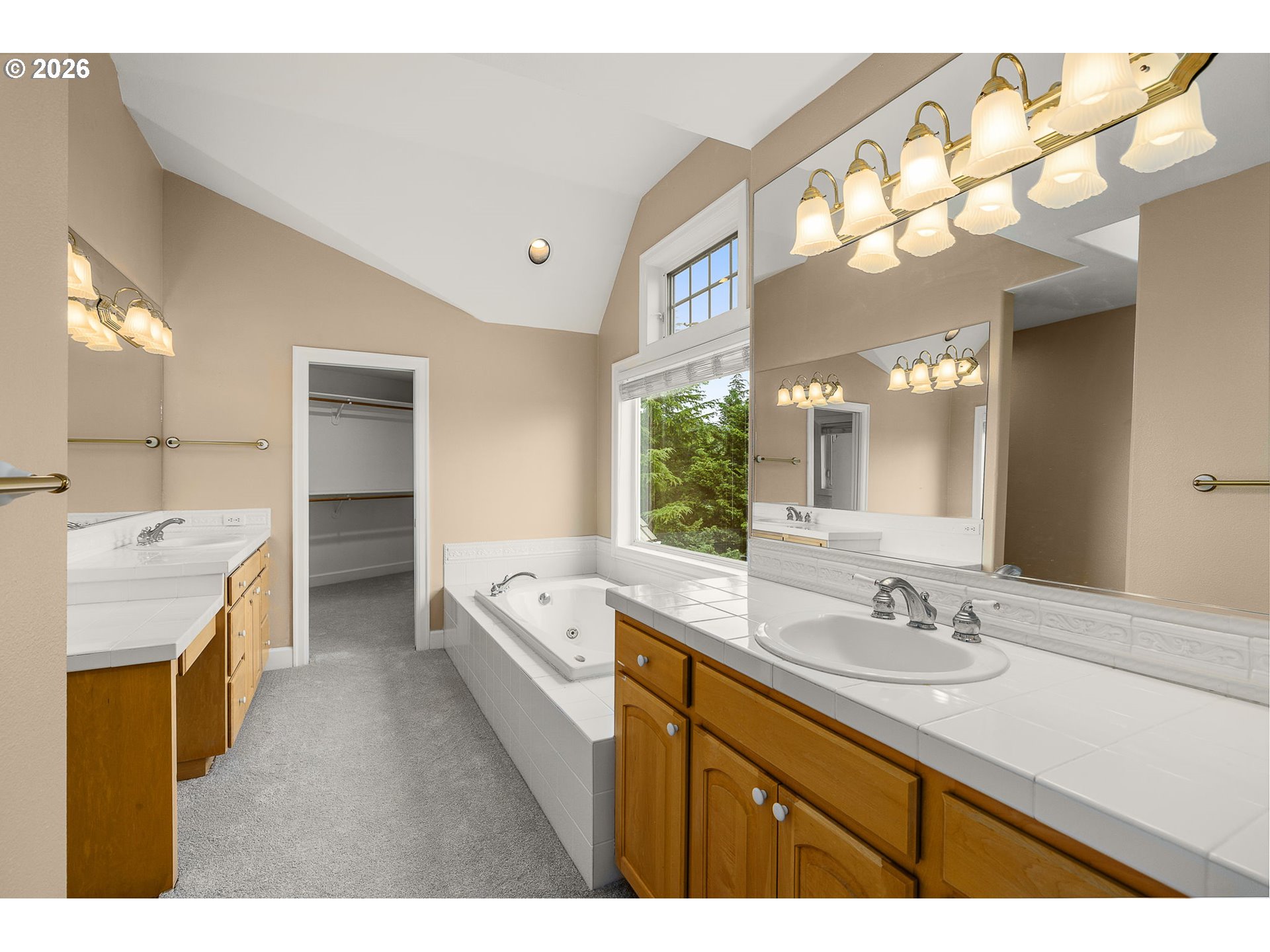 2215 Nw Crestview Way Property Photo 22