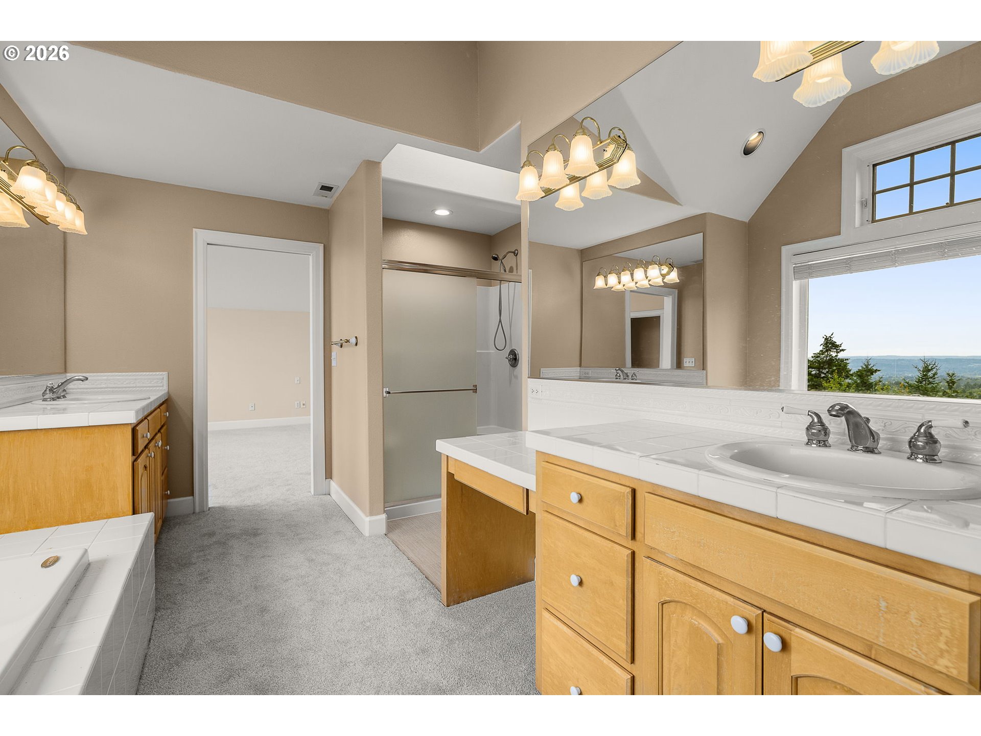 2215 Nw Crestview Way Property Photo 24