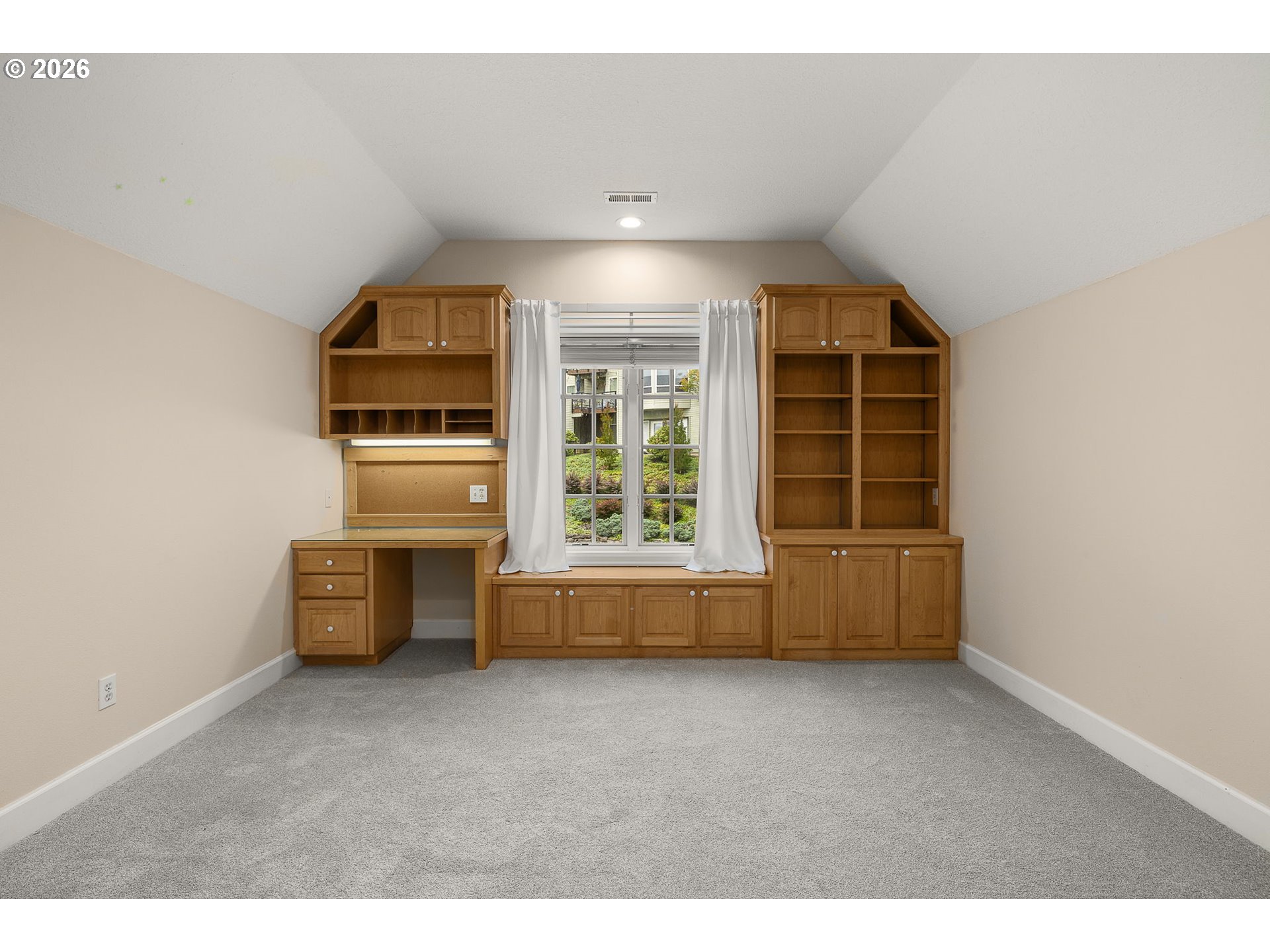2215 Nw Crestview Way Property Photo 27