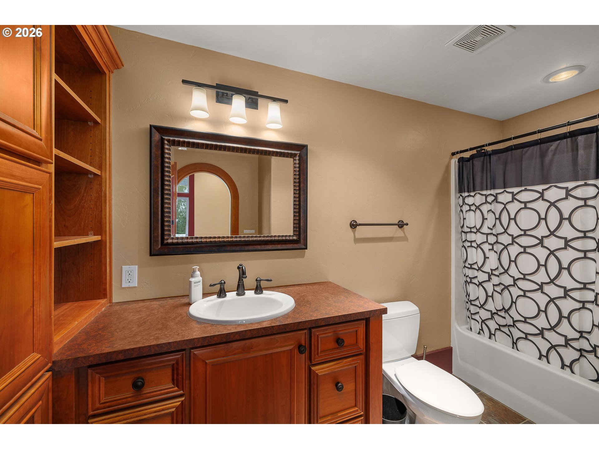 2215 Nw Crestview Way Property Photo 35