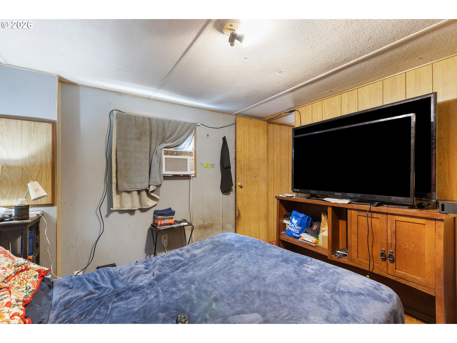 601 Westlog St Property Photo 17