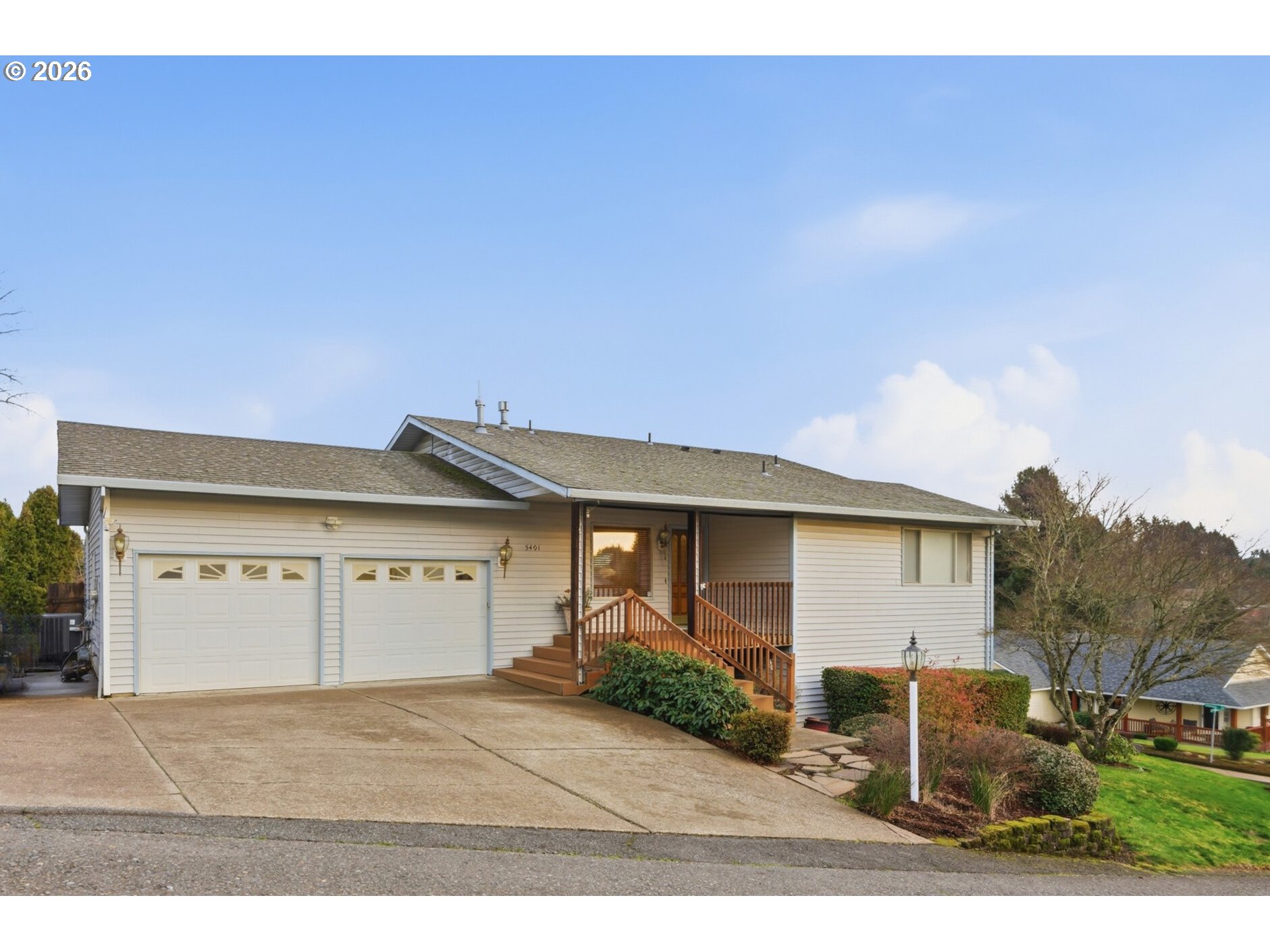 5401 E Ridge St Property Photo 1