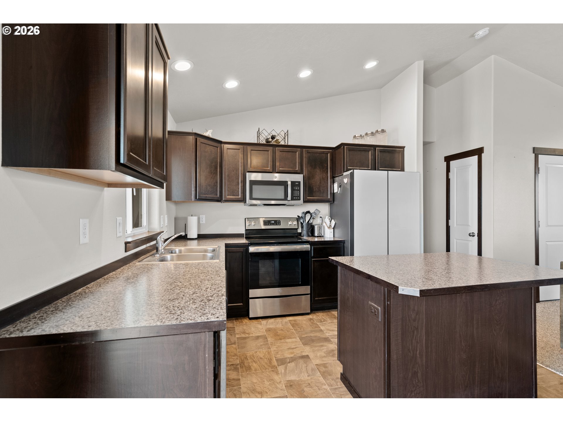 205 Cartwright Ave Property Photo 11