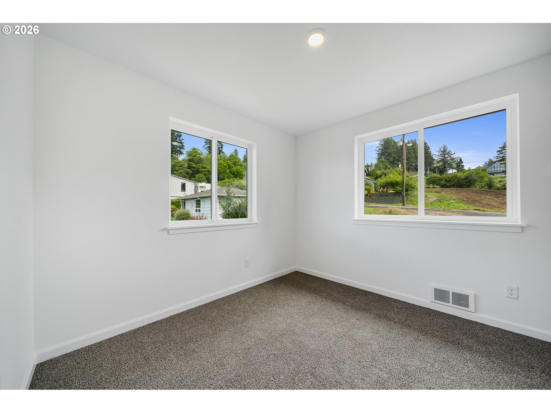 8970 7th St Property Photo 14