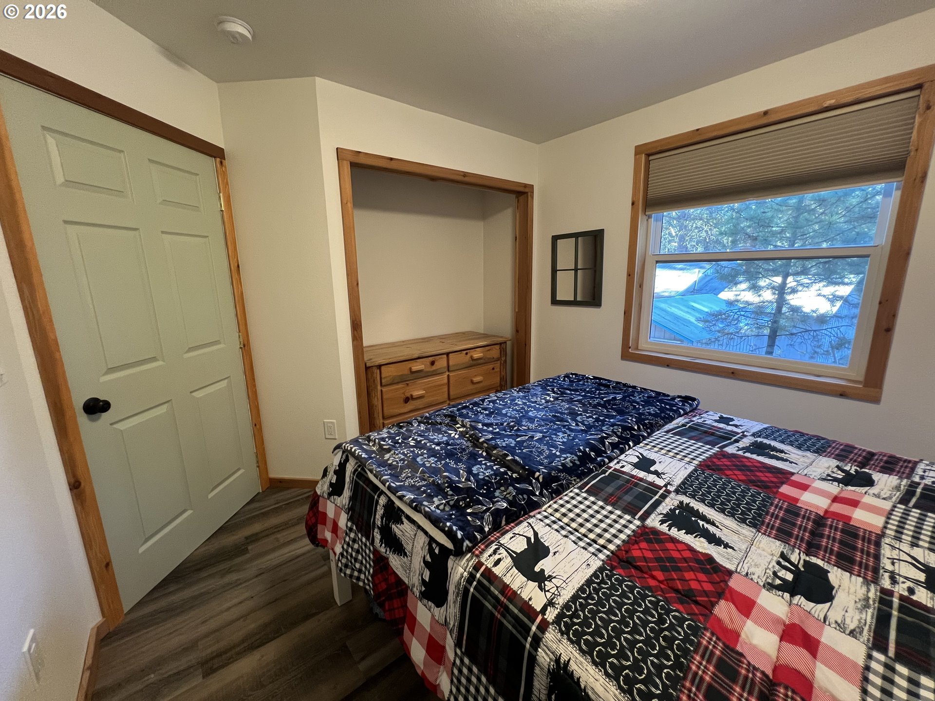 455 E Auburn St Property Photo 14