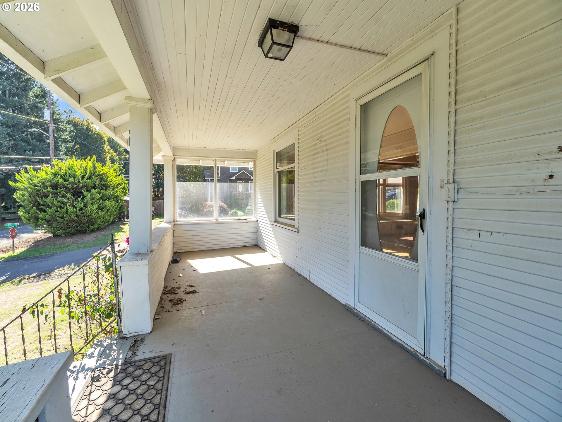 698 Grandview Ave Property Photo 10