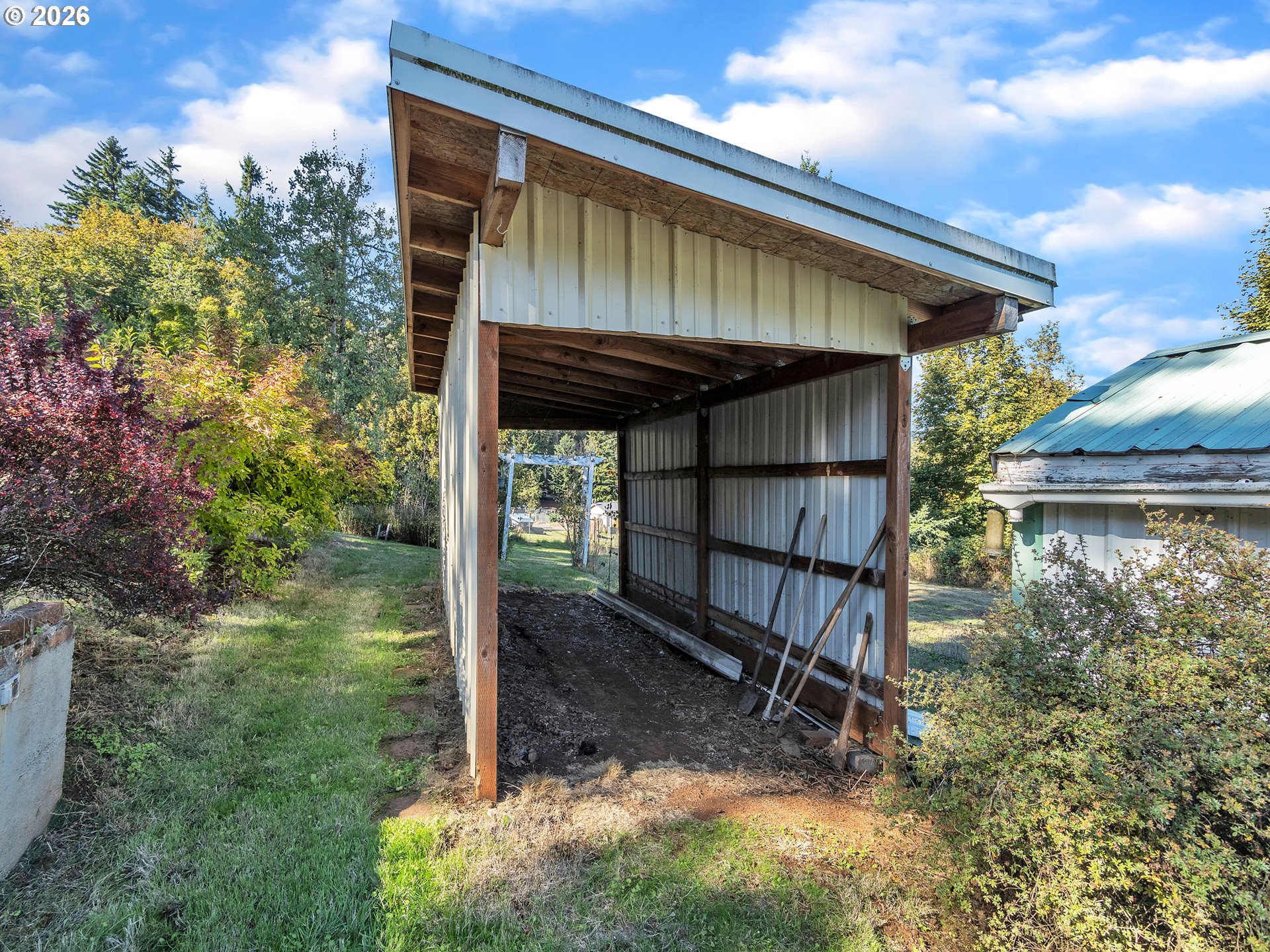698 Grandview Ave Property Photo 12