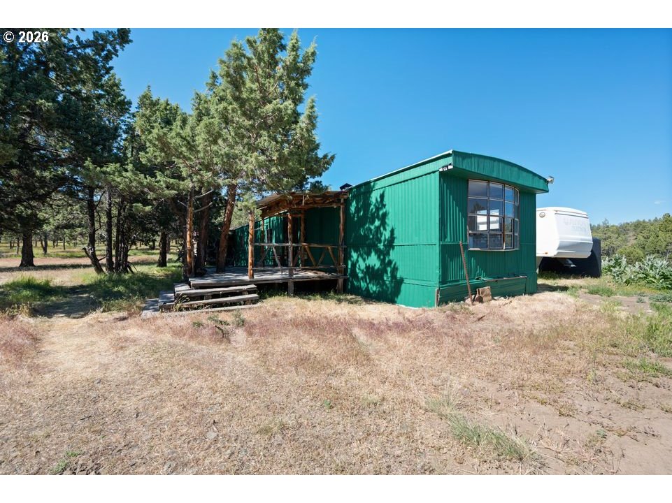 12400 Se Cotton Tail Ln Property Photo 3