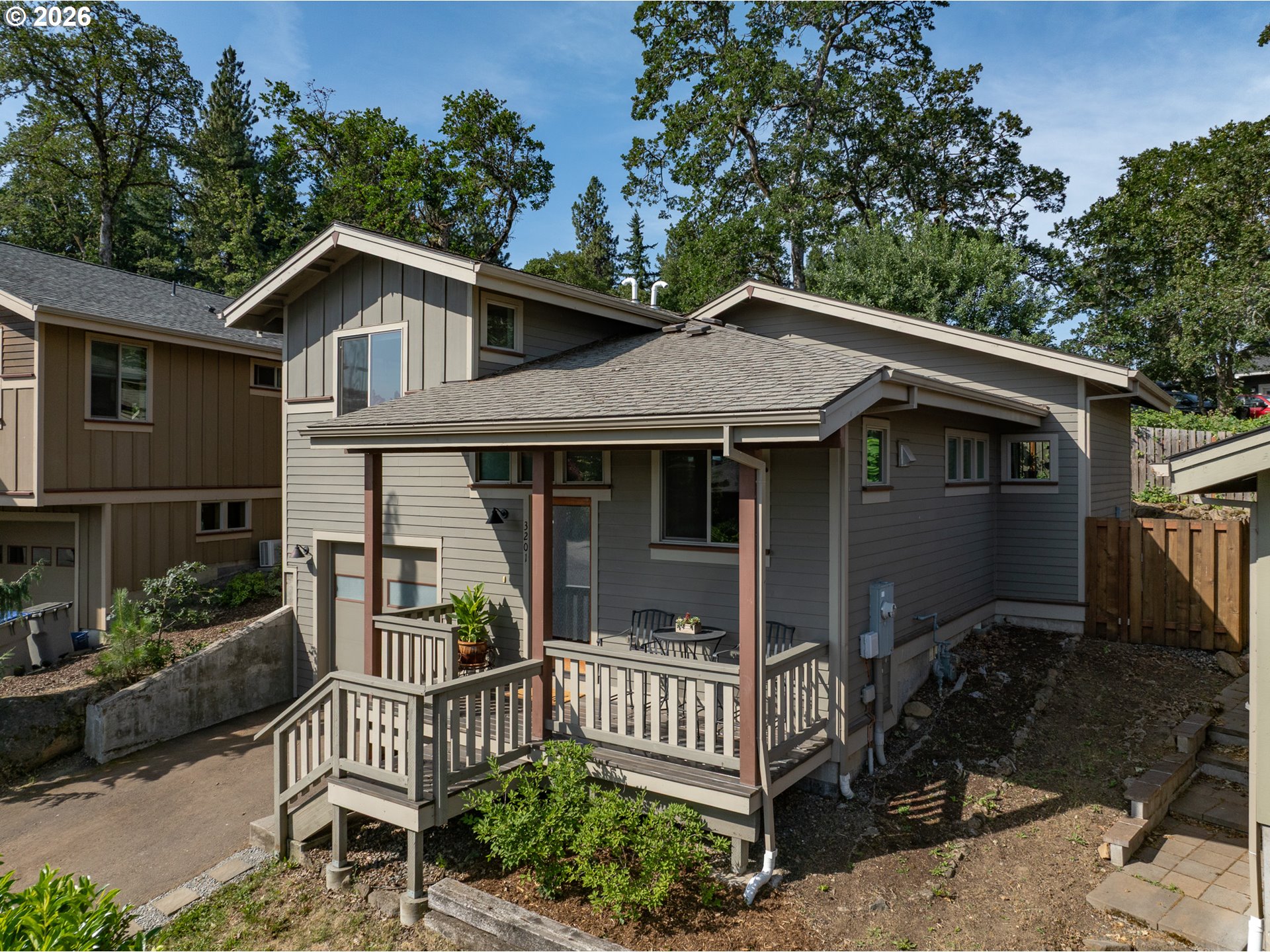3201 Young Ln Property Photo 2