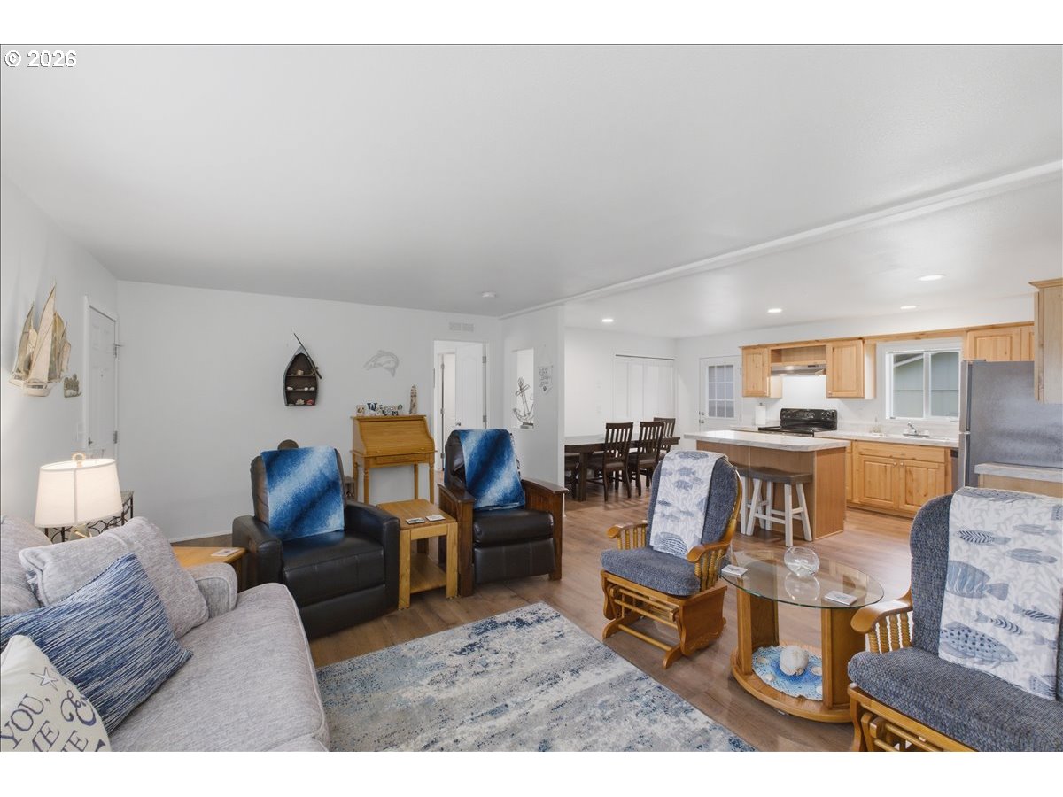 6289 Sw Jetty Ave Property Photo 14