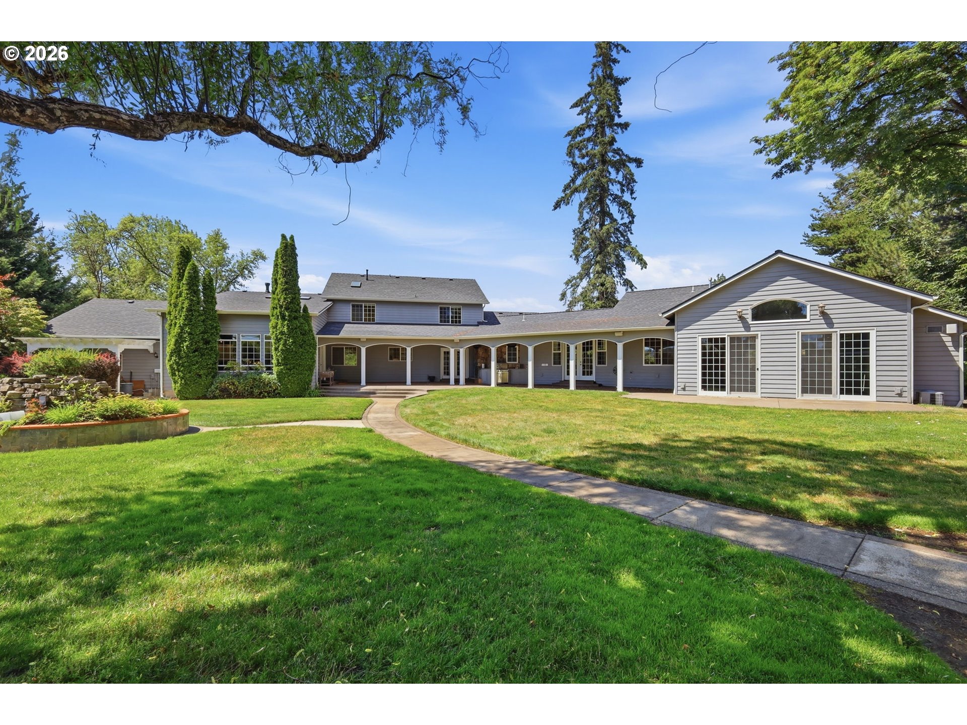 161 River Club Dr Property Photo 1