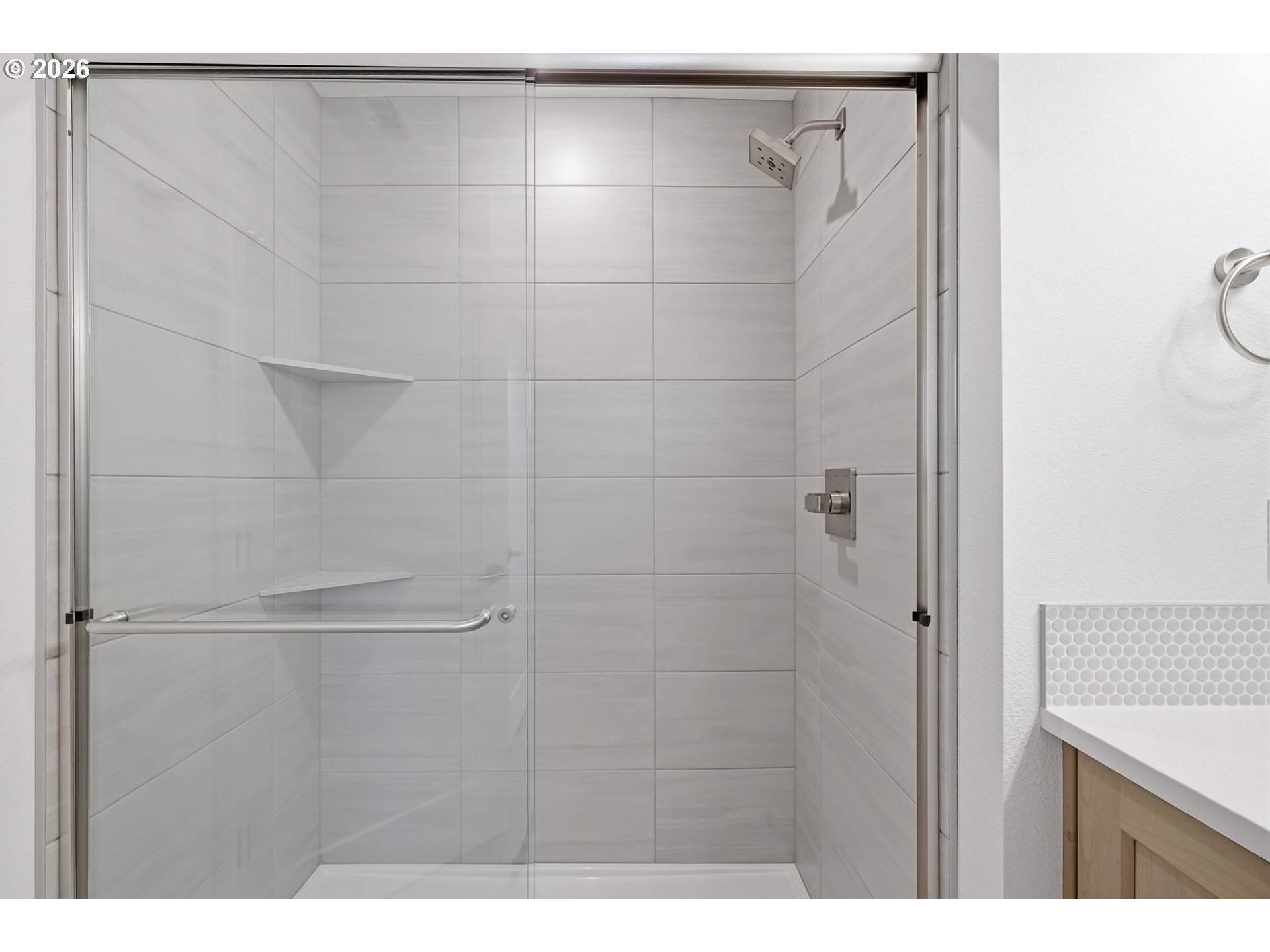 1330 E Canto St Property Photo 10