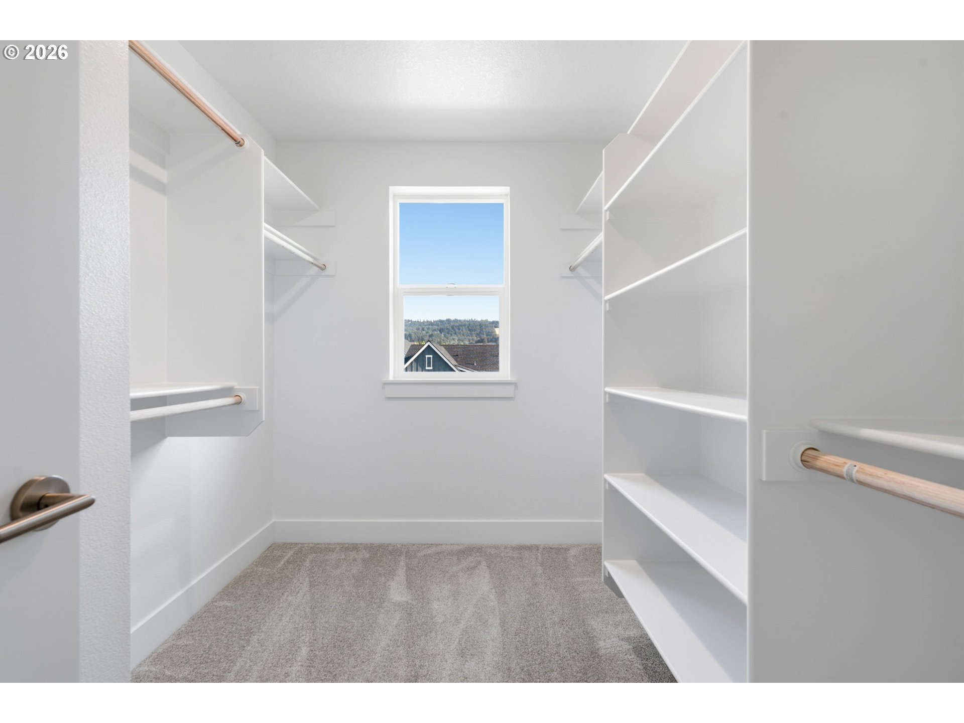 1330 E Canto St Property Photo 11