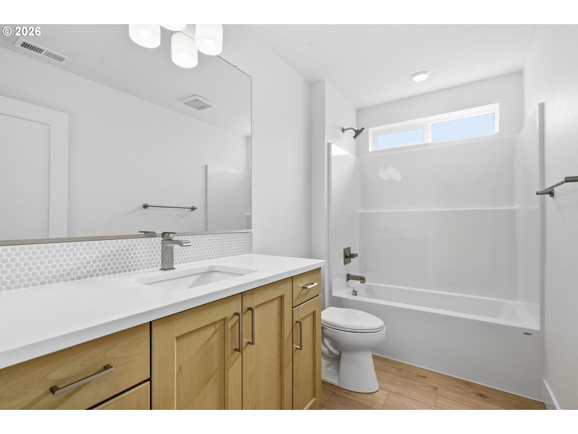 1330 E Canto St Property Photo 13