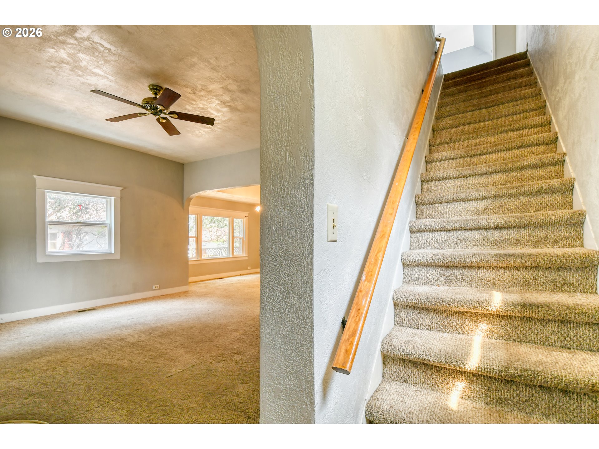 415 Van Buren St Property Photo 14