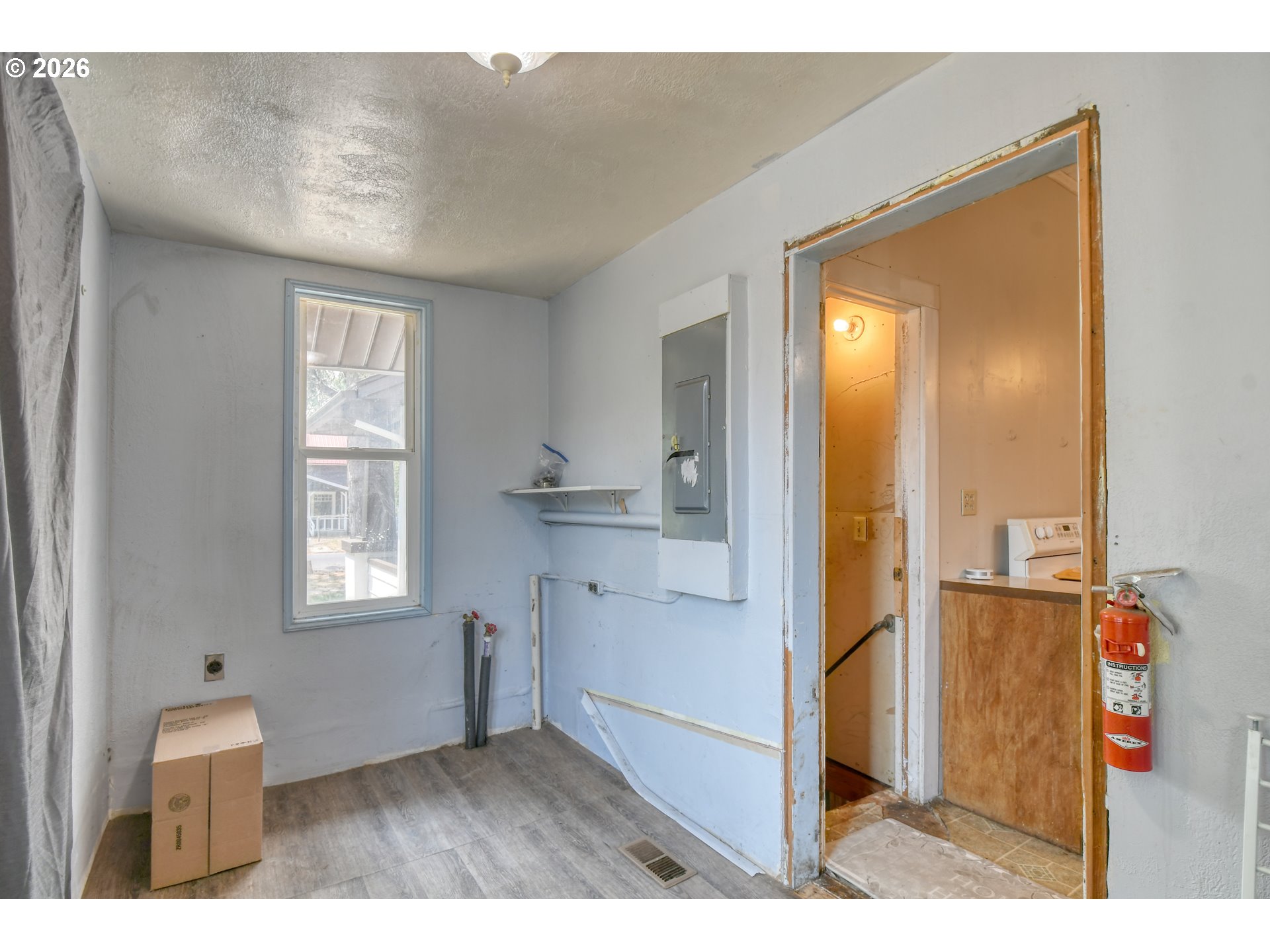 415 Van Buren St Property Photo 29