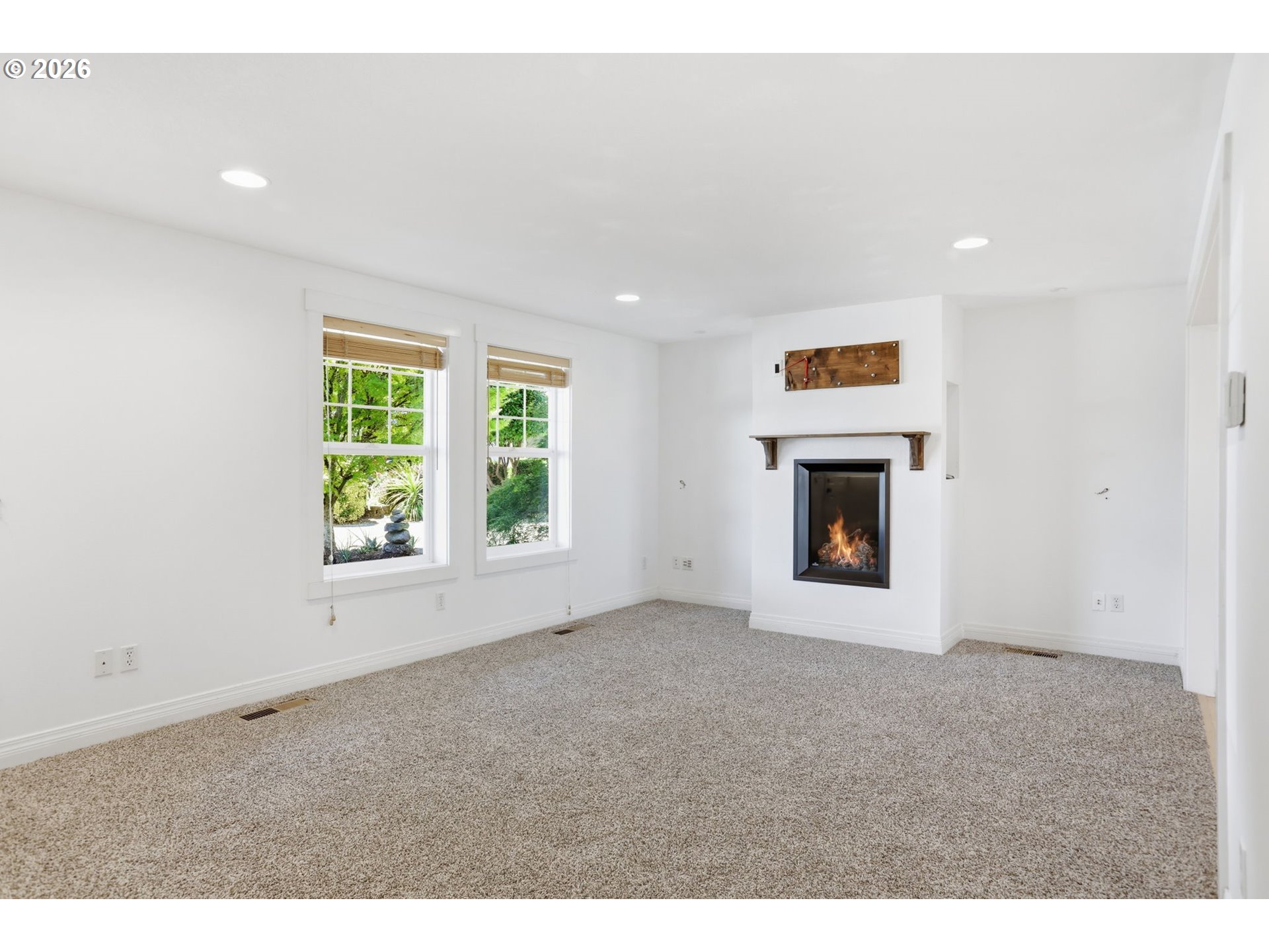 439 Vista Ridge Ct Property Photo 8