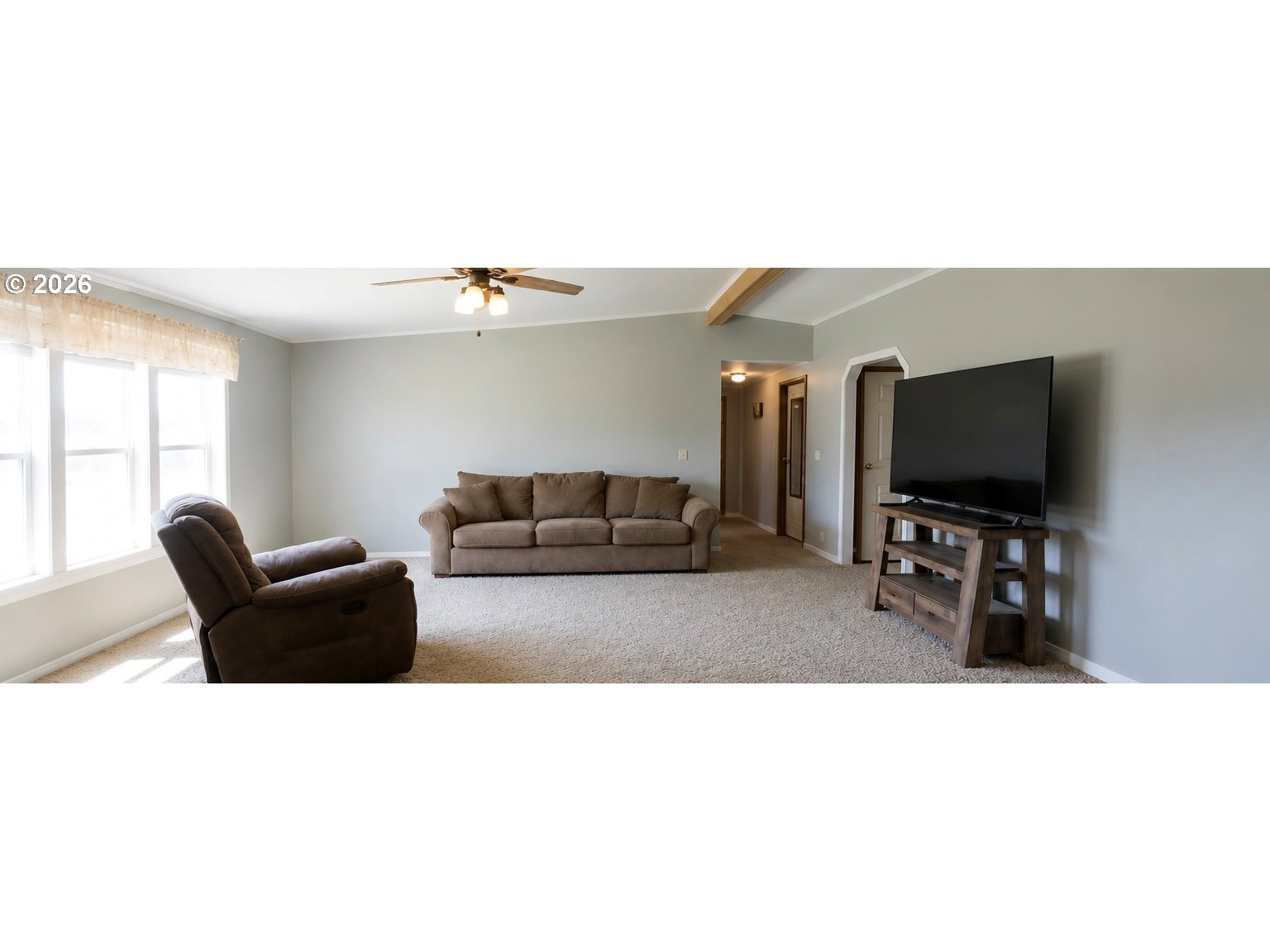 1800 Cedar St Property Photo 3