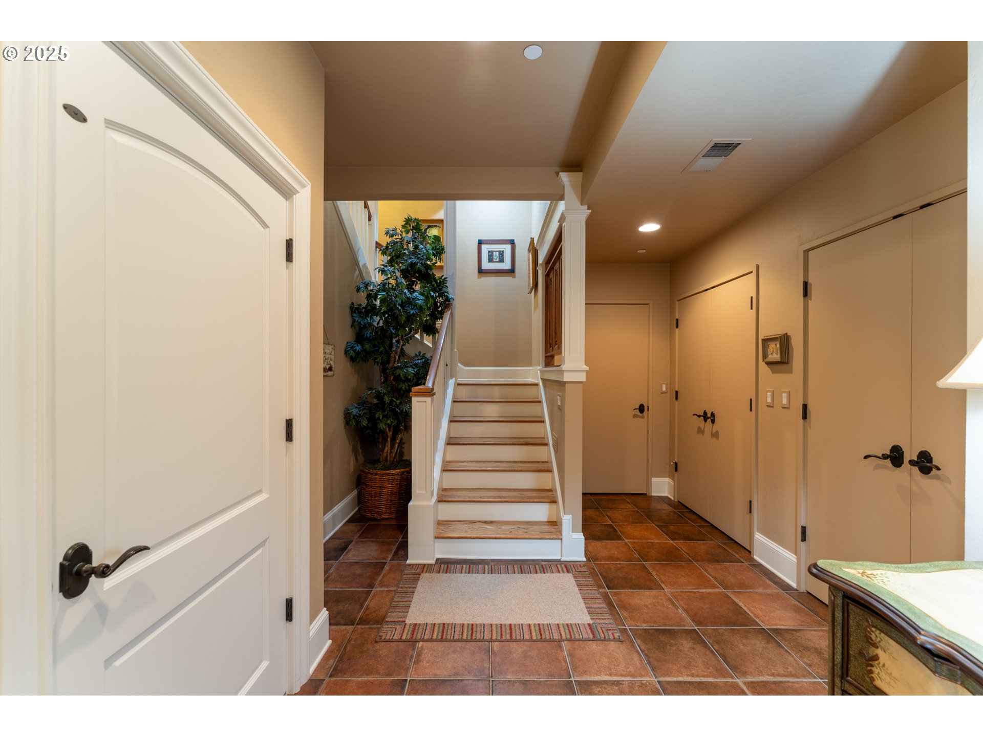 9009 Se Eola Hills Rd Property Photo 35