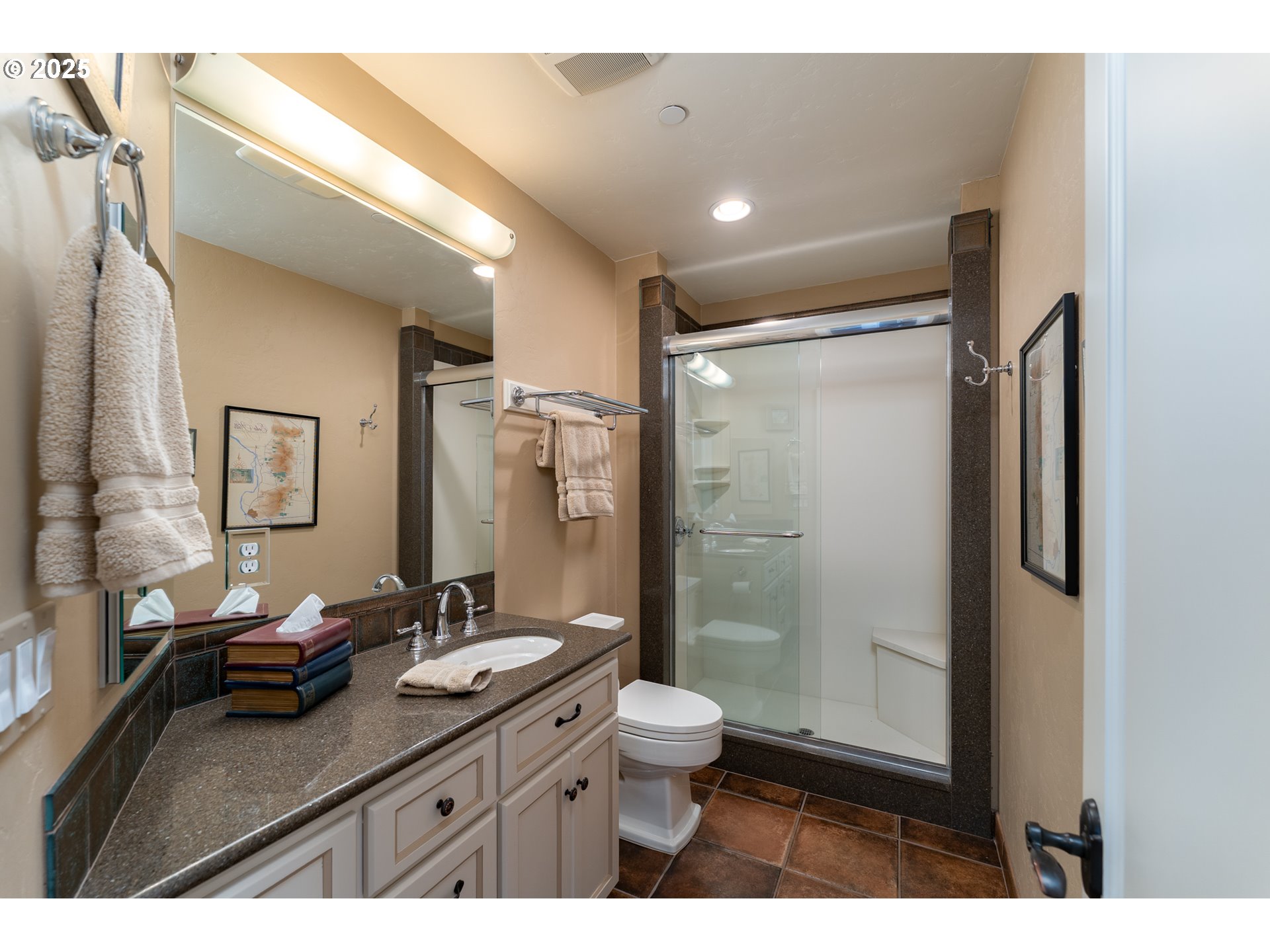 9009 Se Eola Hills Rd Property Photo 40