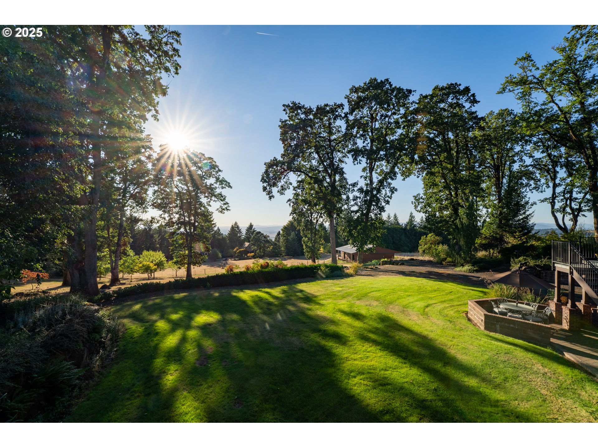 9009 Se Eola Hills Rd Property Photo 43