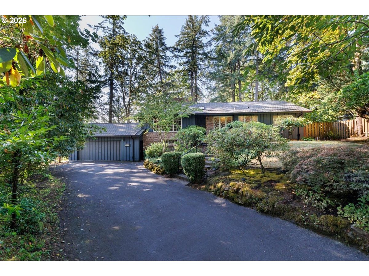1026 TROON RD Property Photo 1