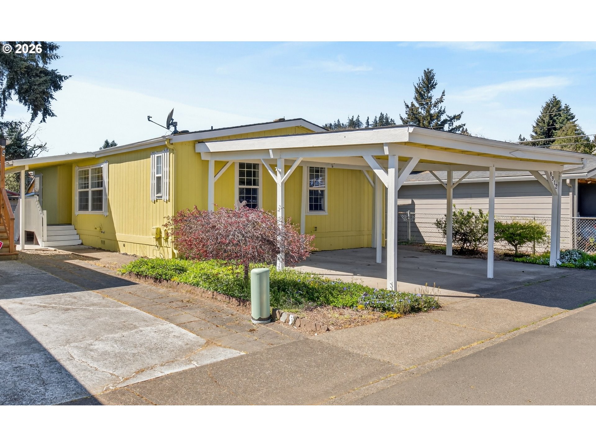 17520 Se 82nd Dr 2 Property Photo 1