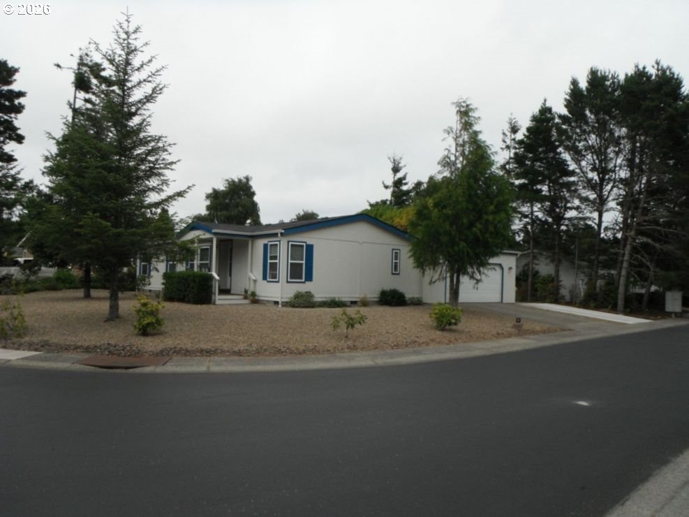 472 Sherwood Loop Property Photo 1