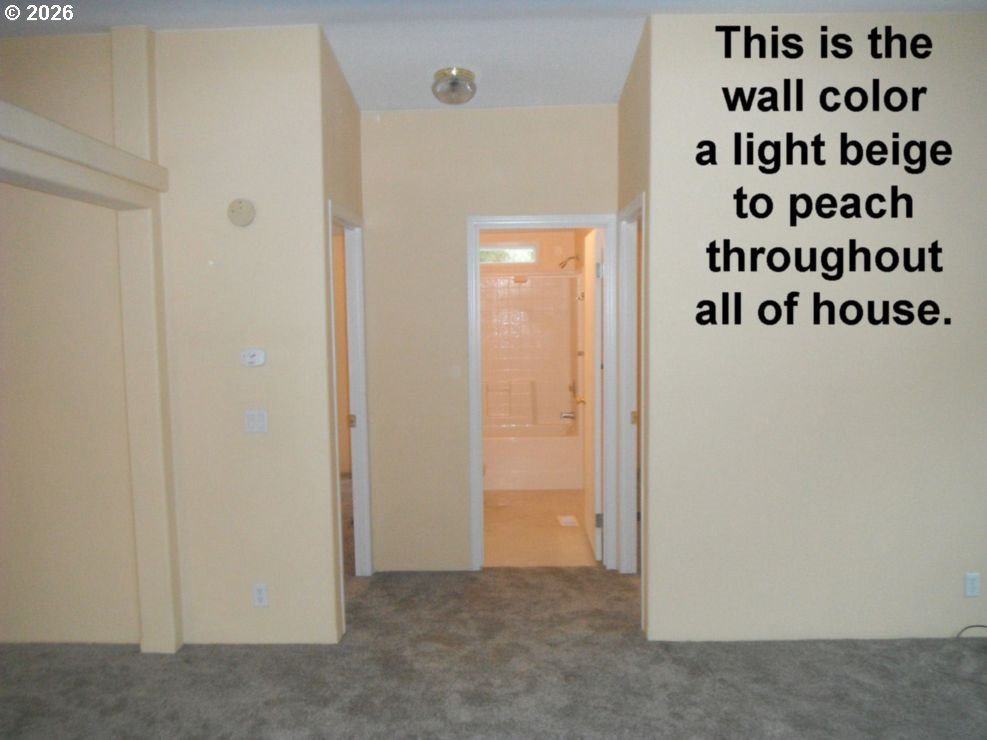 472 Sherwood Loop Property Photo 13
