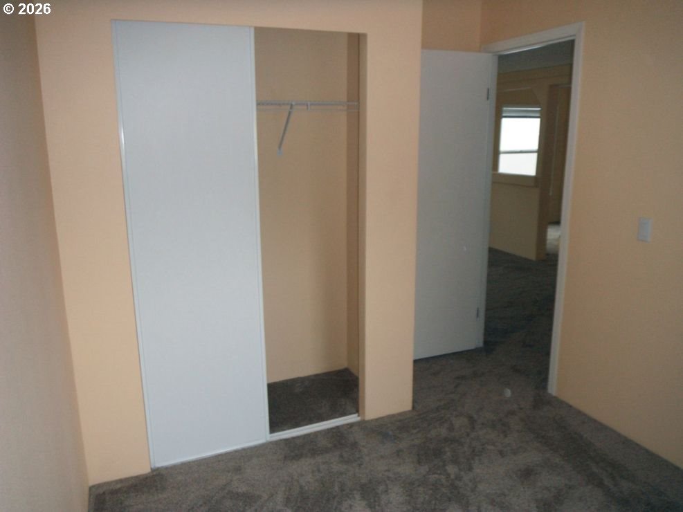 472 Sherwood Loop Property Photo 14