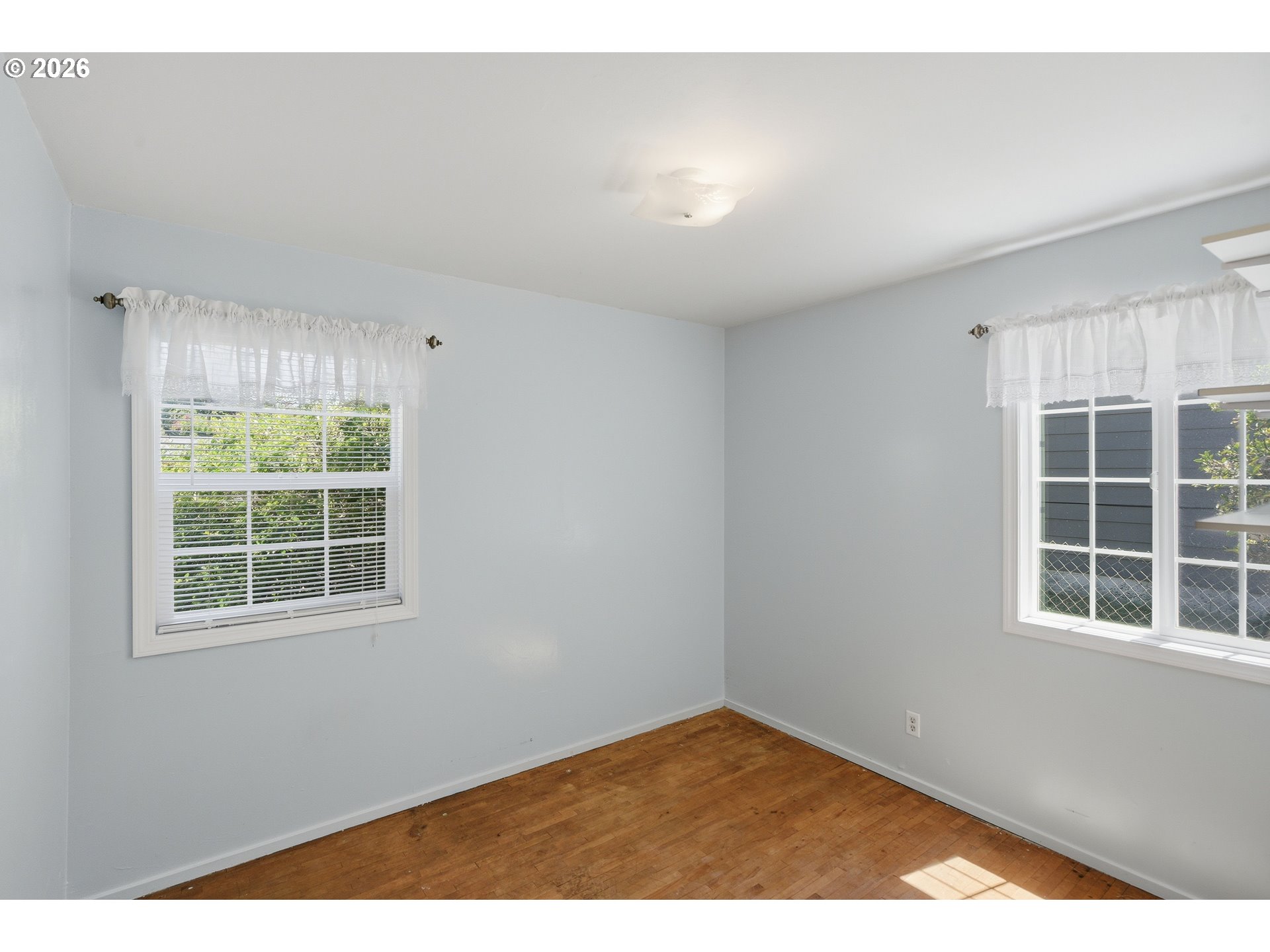 1669 Johnson St Property Photo 19