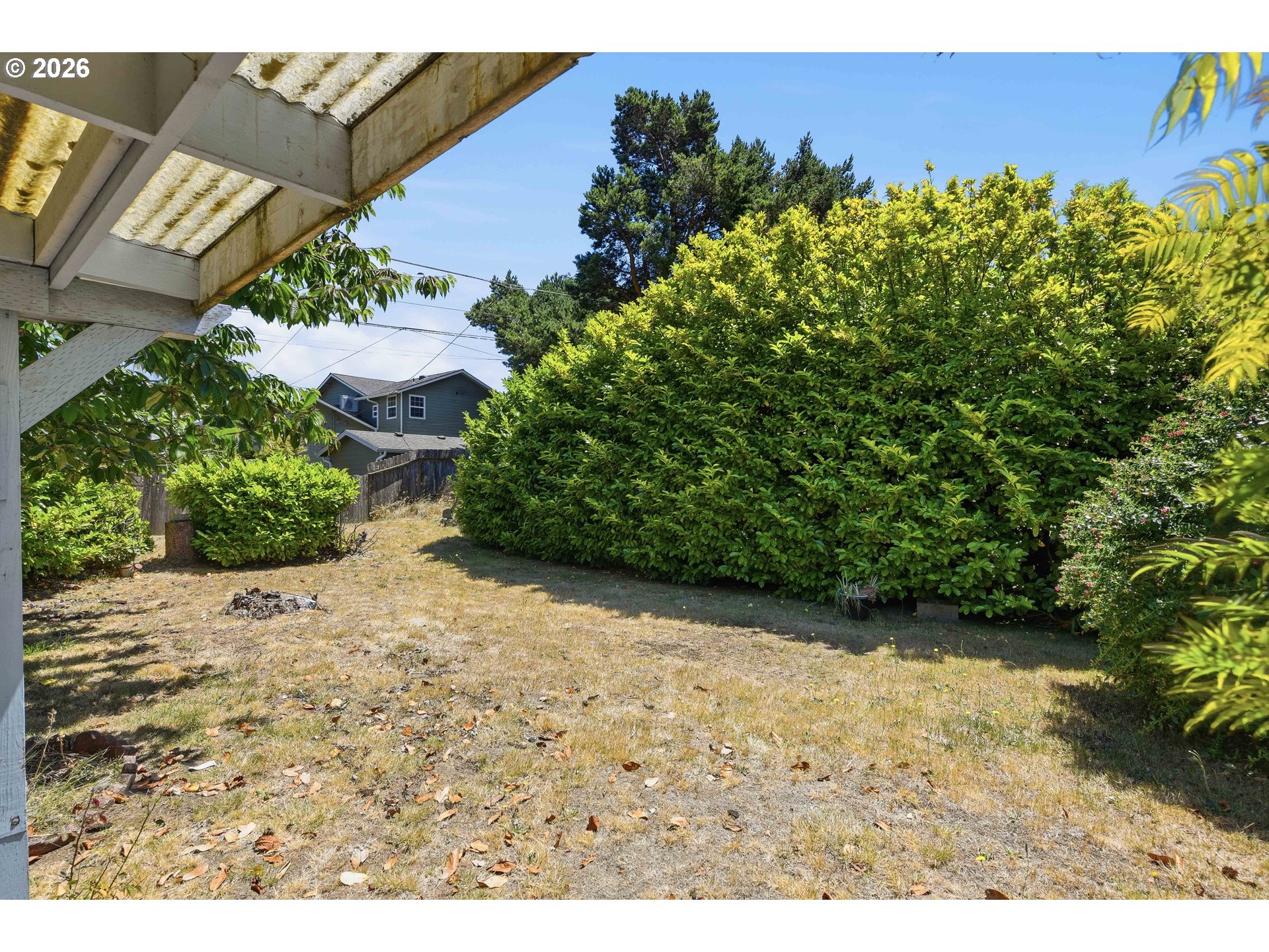 1669 Johnson St Property Photo 23