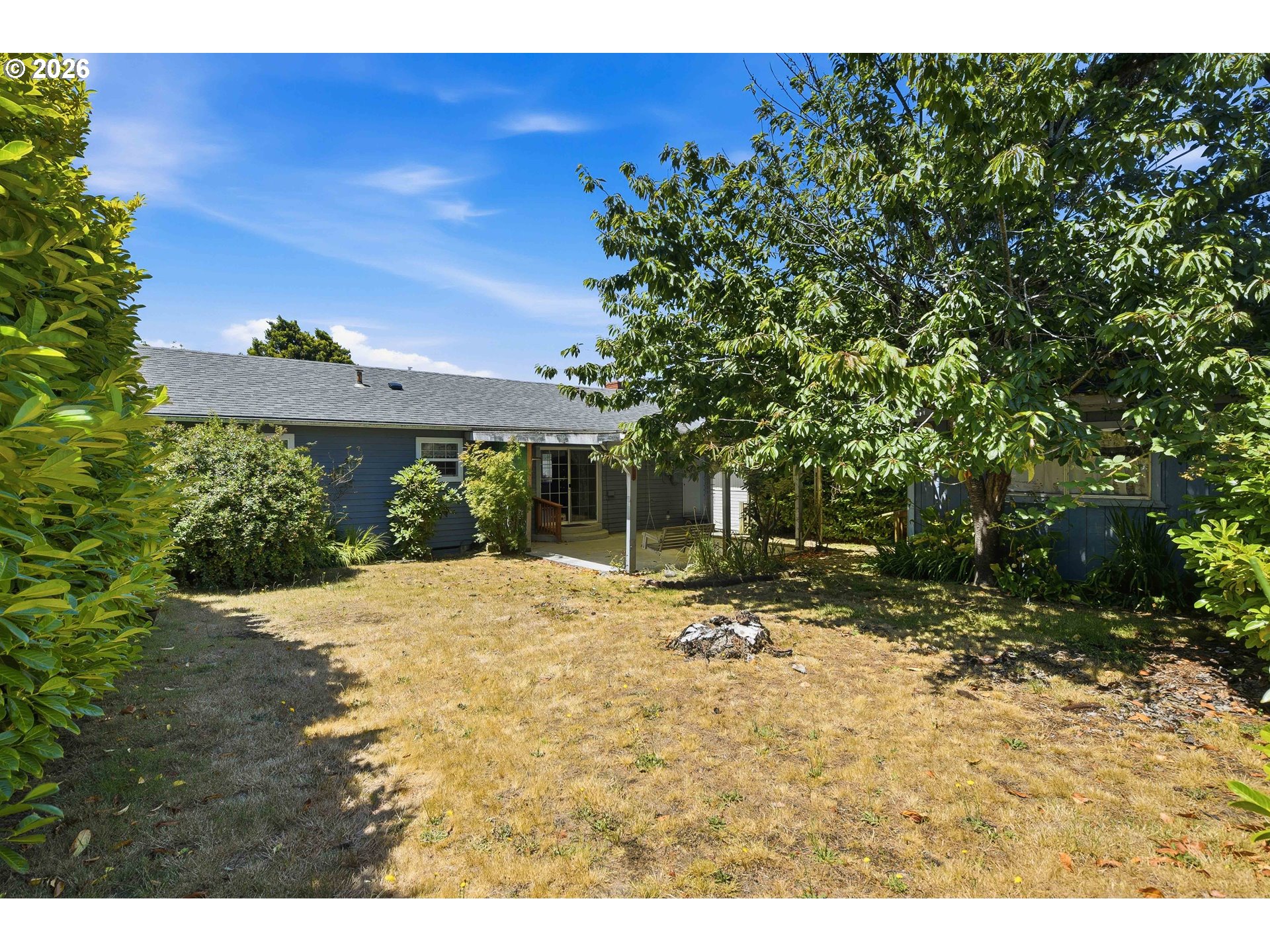 1669 Johnson St Property Photo 28