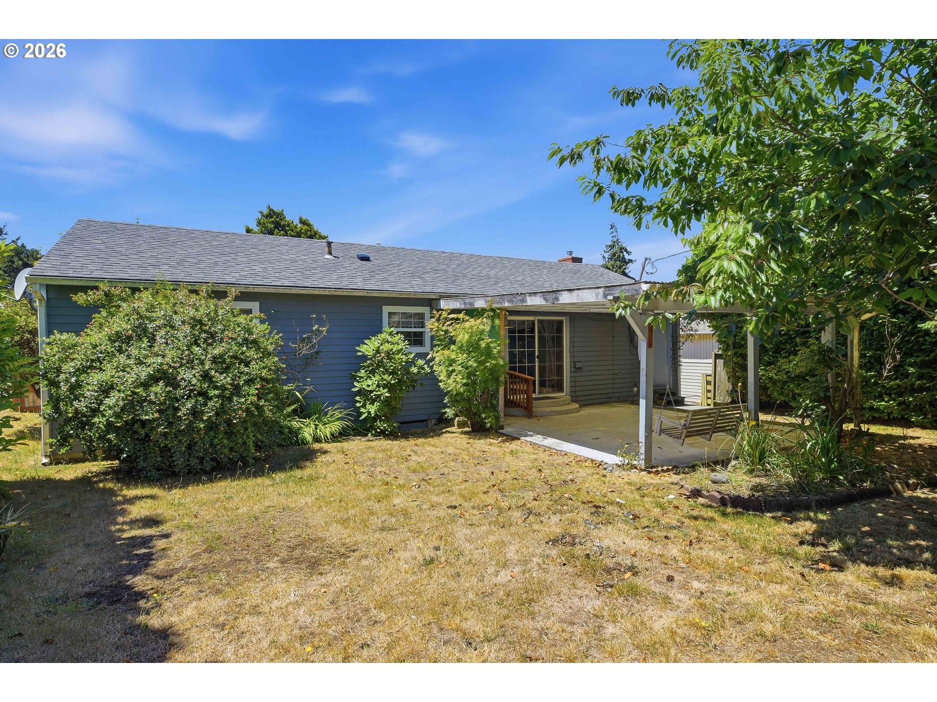 1669 Johnson St Property Photo 32