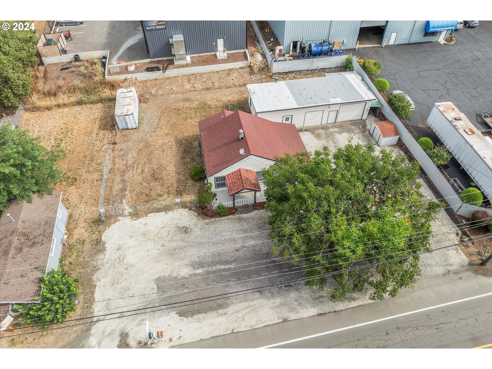 16265 Se Highway 224 Property Photo 1