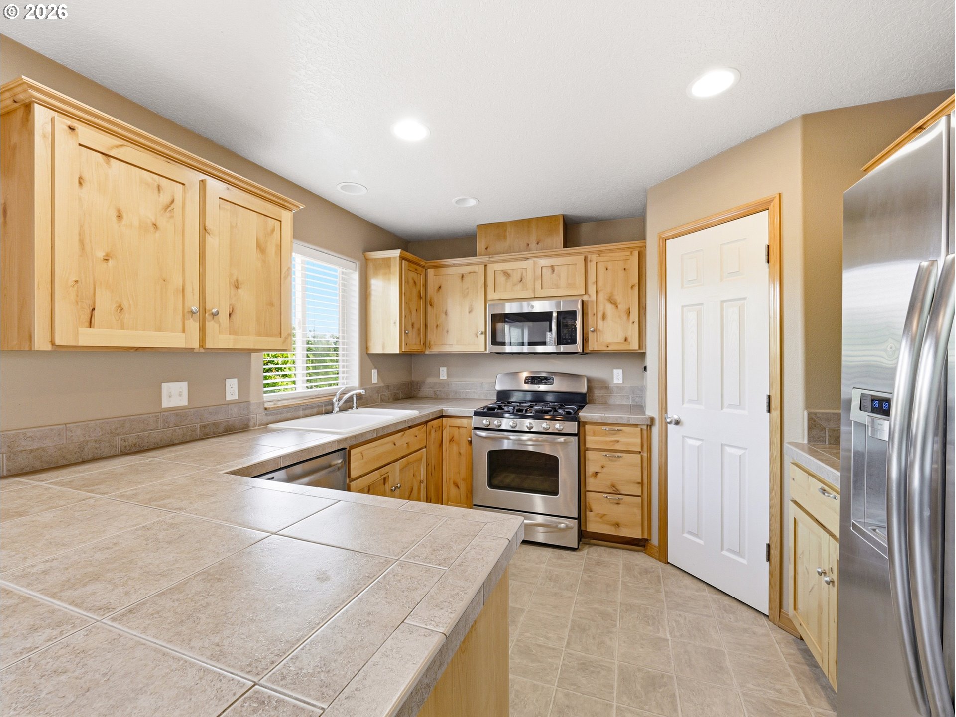 2528 N Crater Ln Property Photo 17
