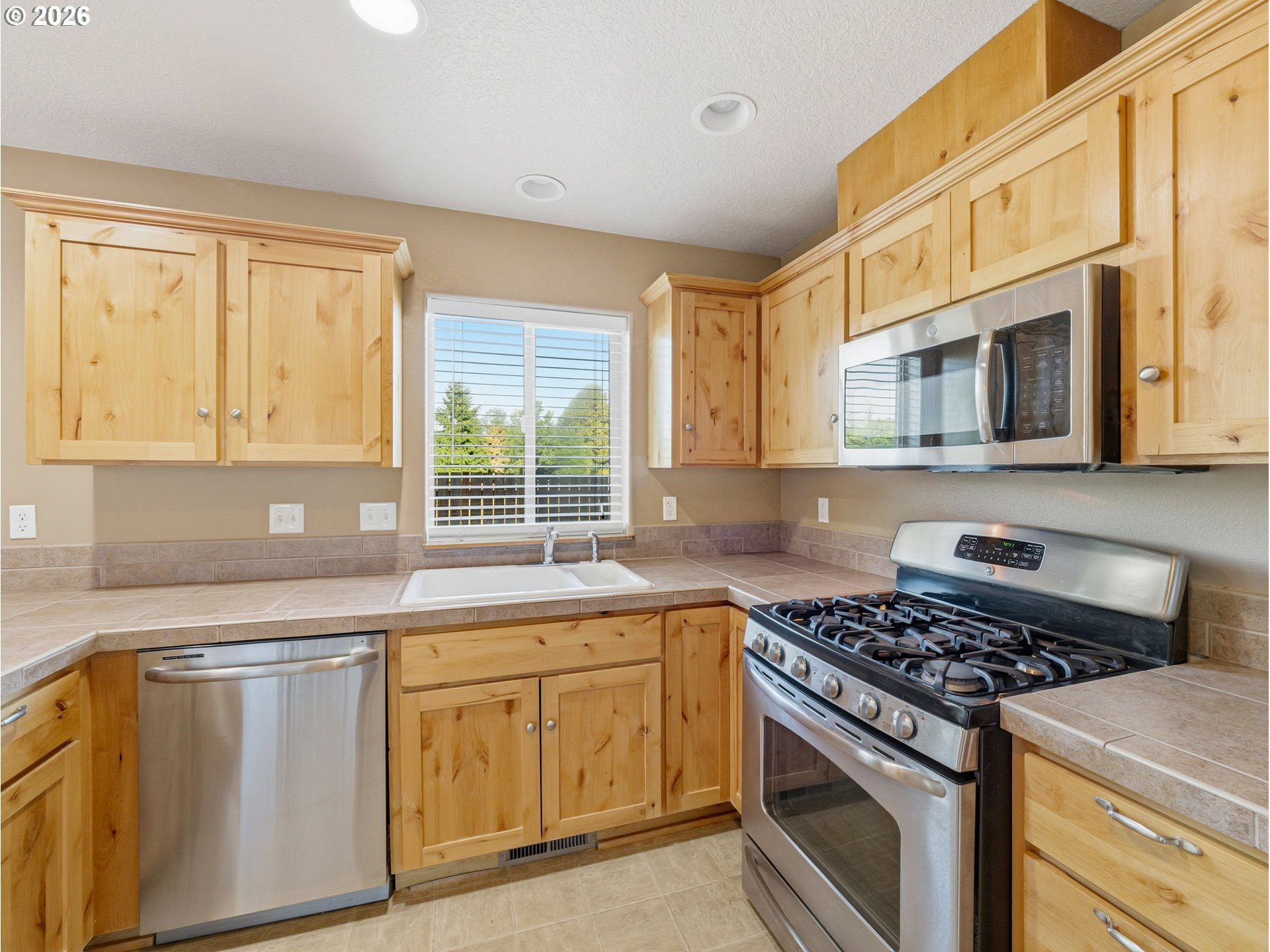 2528 N Crater Ln Property Photo 18